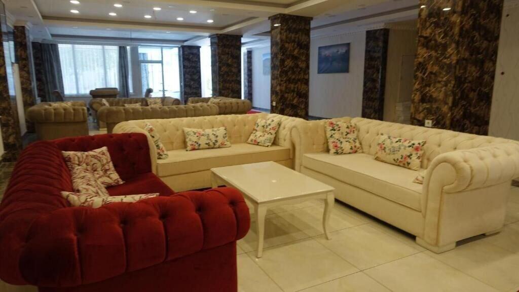 Vista Lobby Hotel Diyar Paris