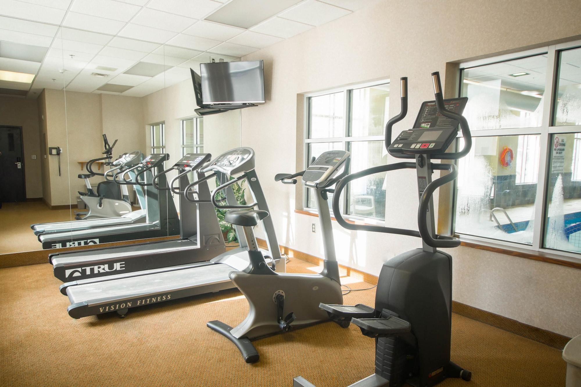 Gimnasio Humphry Inn & Suites