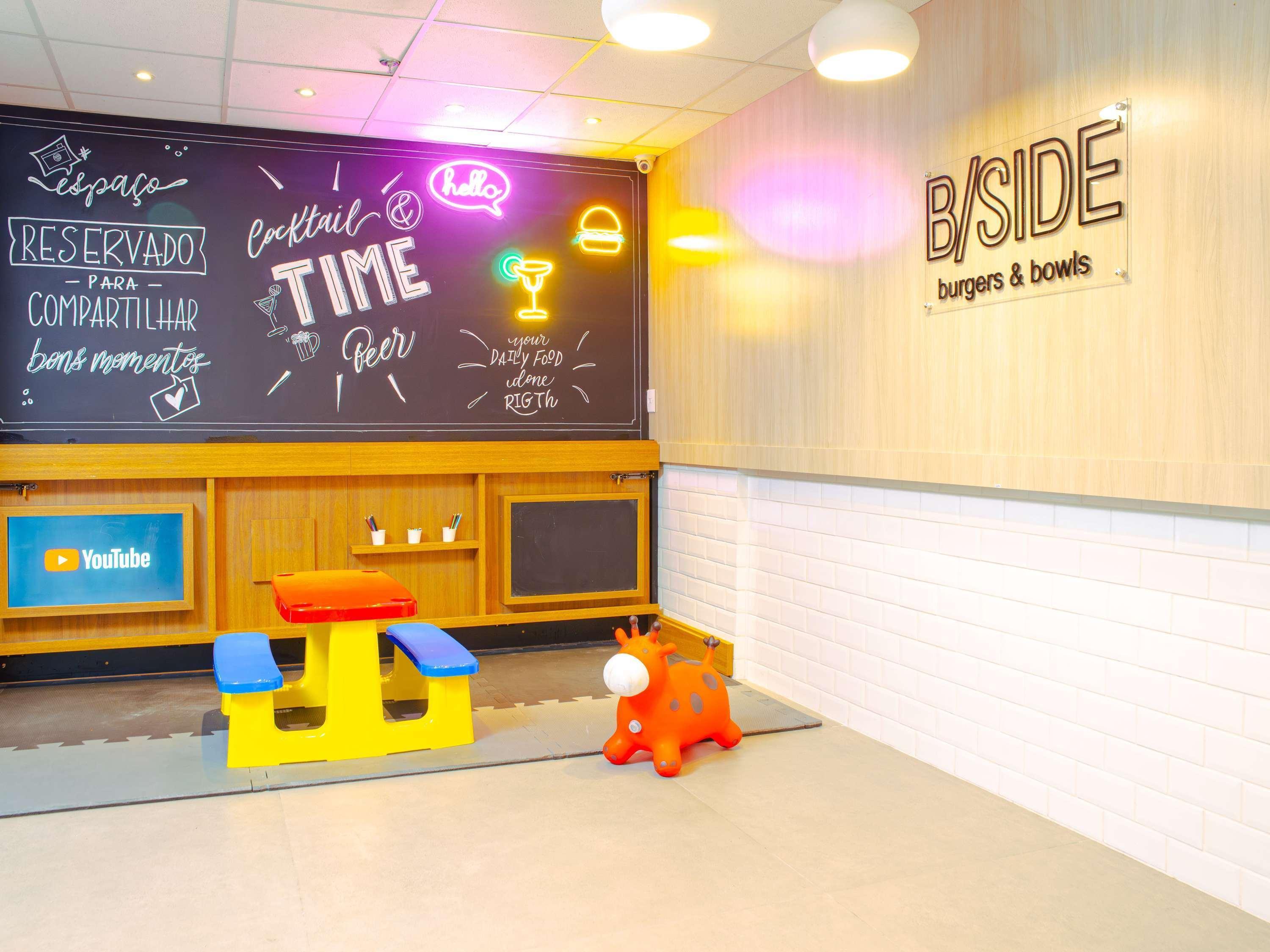 Instalaciones Recreativas ibis Styles Goiania Marista
