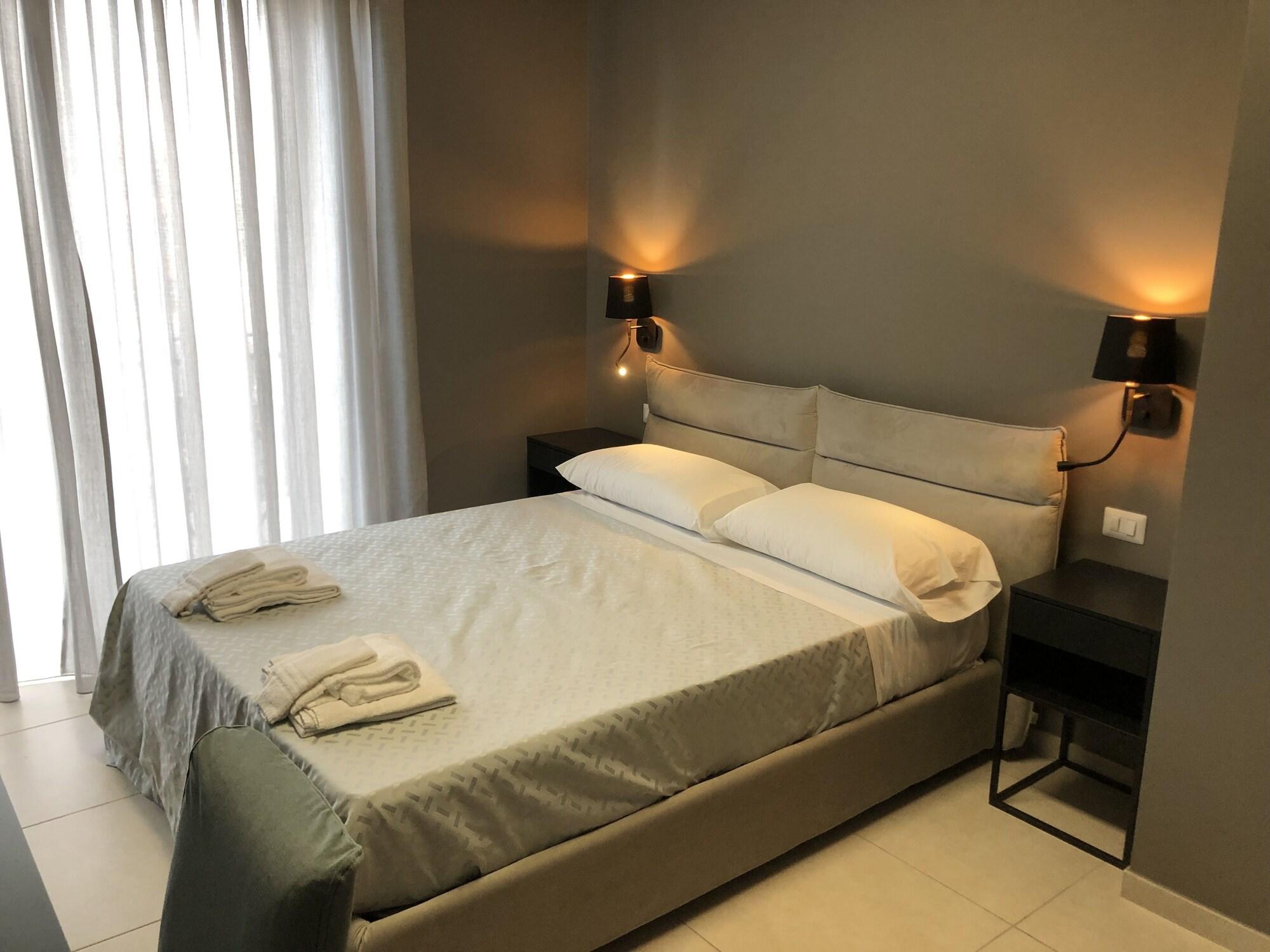 Varios Dante 11 Guesthouse