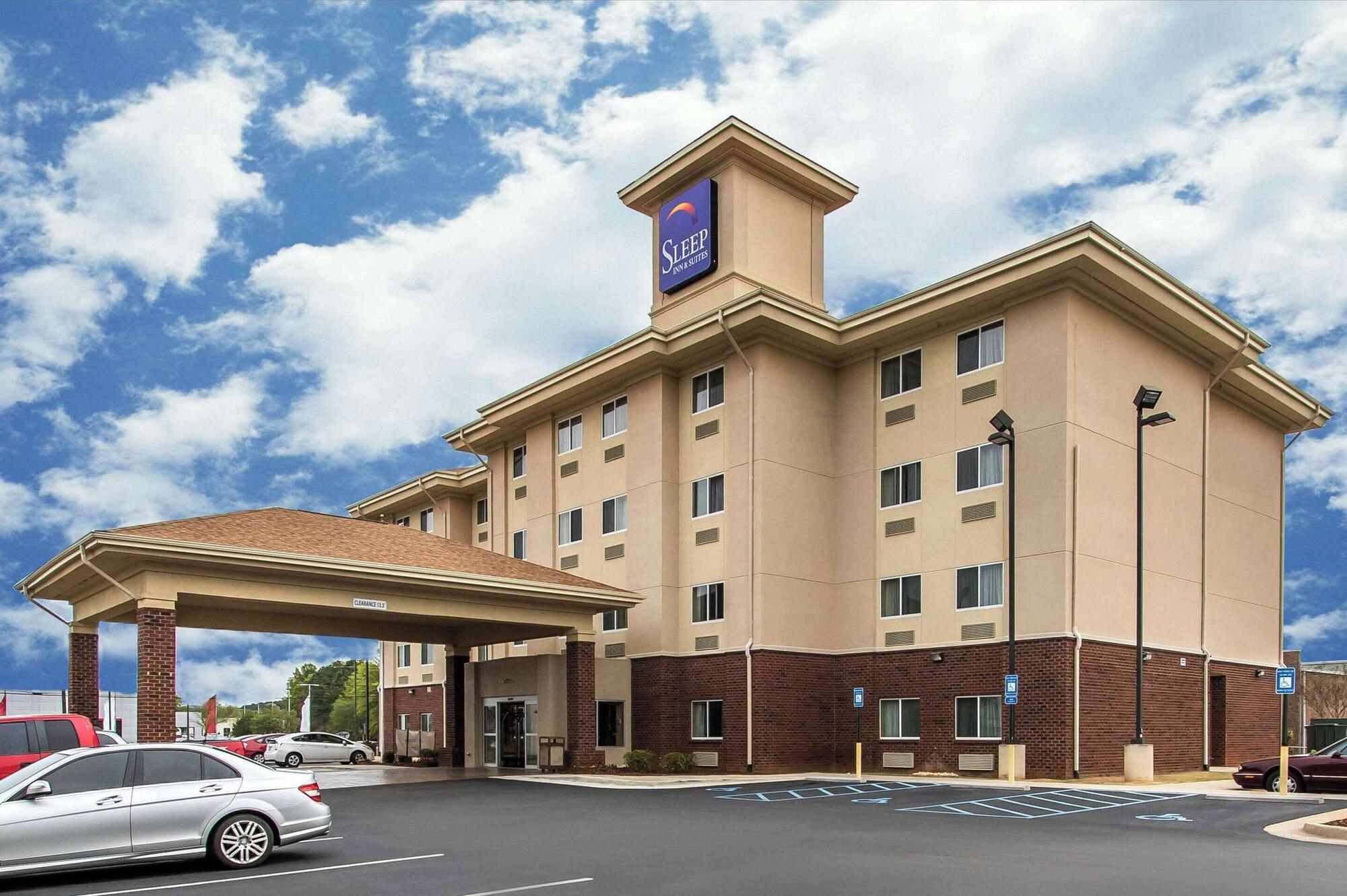 Varios Sleep Inn & Suites Huntsville near U.S. Space & Rocket Center