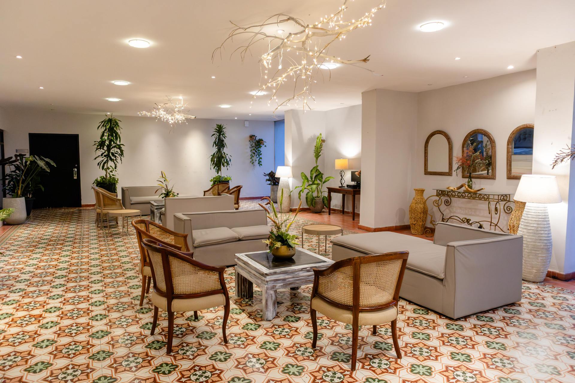 Vista Lobby Hotel Faranda Express Puerta Del Sol Barranquilla, A Member of Radisson Individuals