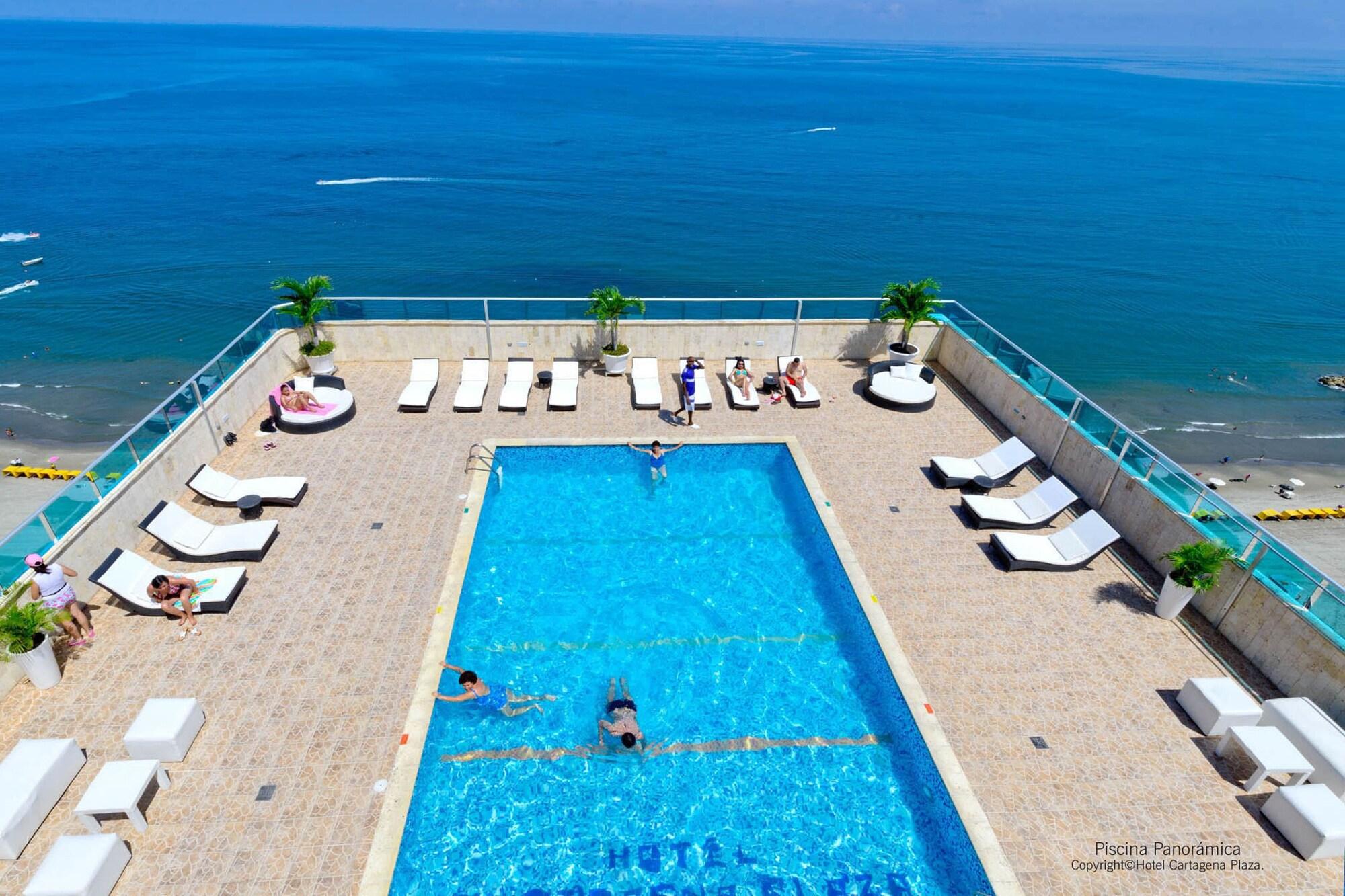 Vista Piscina Hotel Cartagena Plaza