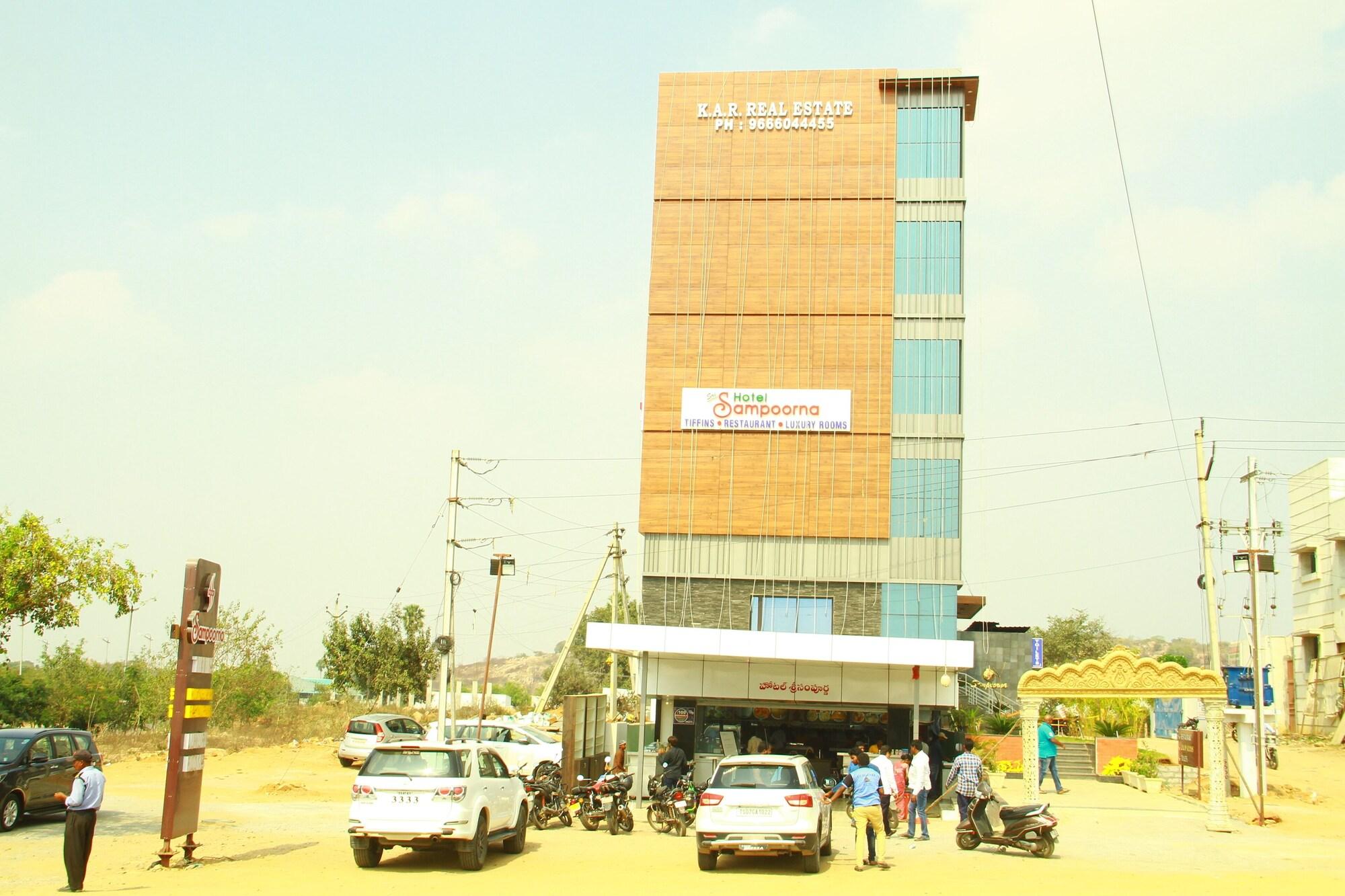 Comodidades del Alojamiento Sri Sampoorna Hotel