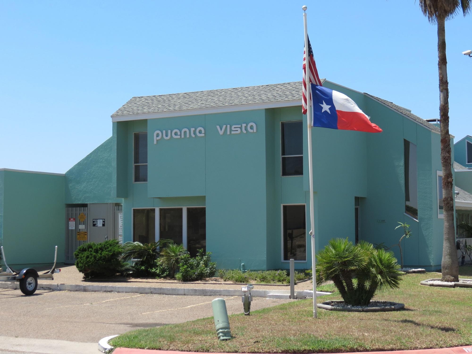 Vista Exterior Multi Resorts at Puente Vista