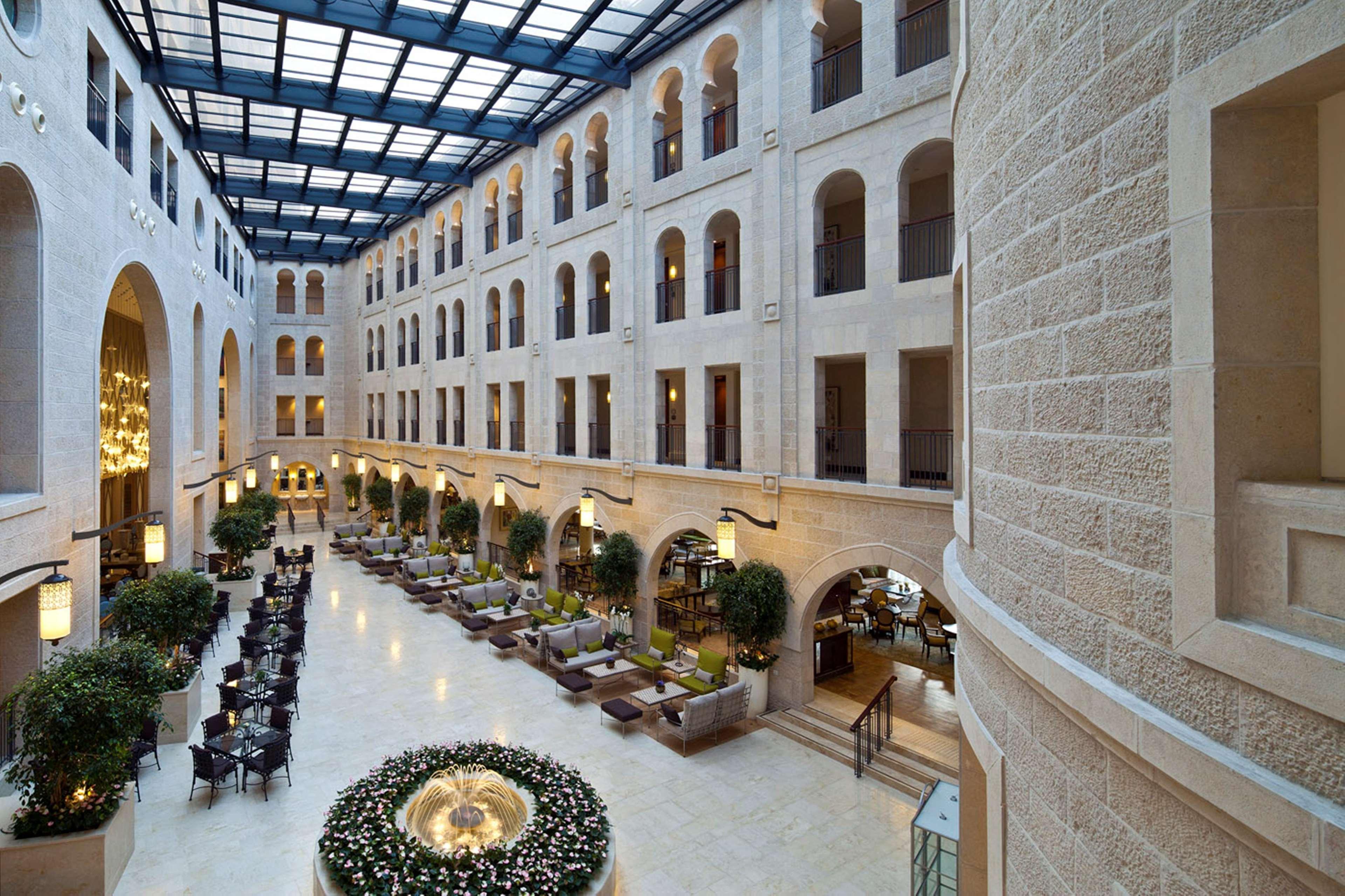 Vista Lobby Doubletree By Hilton Bristol