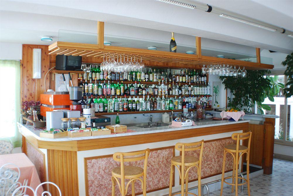 Bar/Salón Hotel La Palma