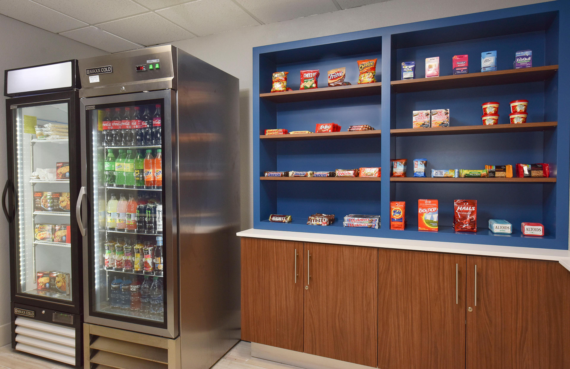 Vista Lobby Holiday Inn Express Selma by IHG