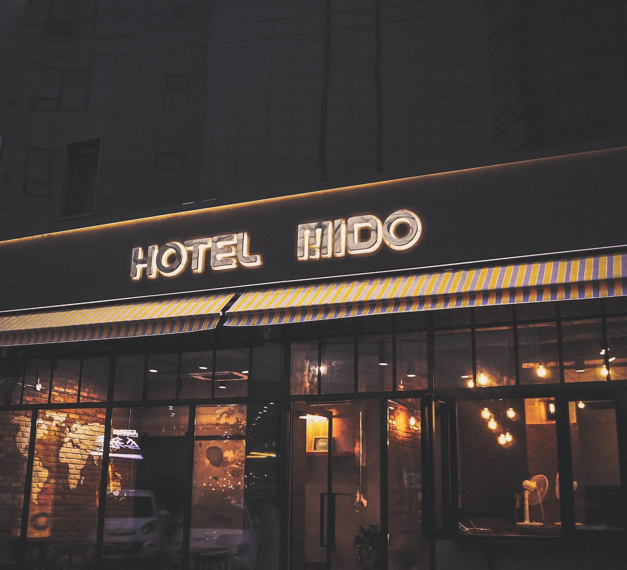 Vista Exterior Hotel MIDO Myeongdong