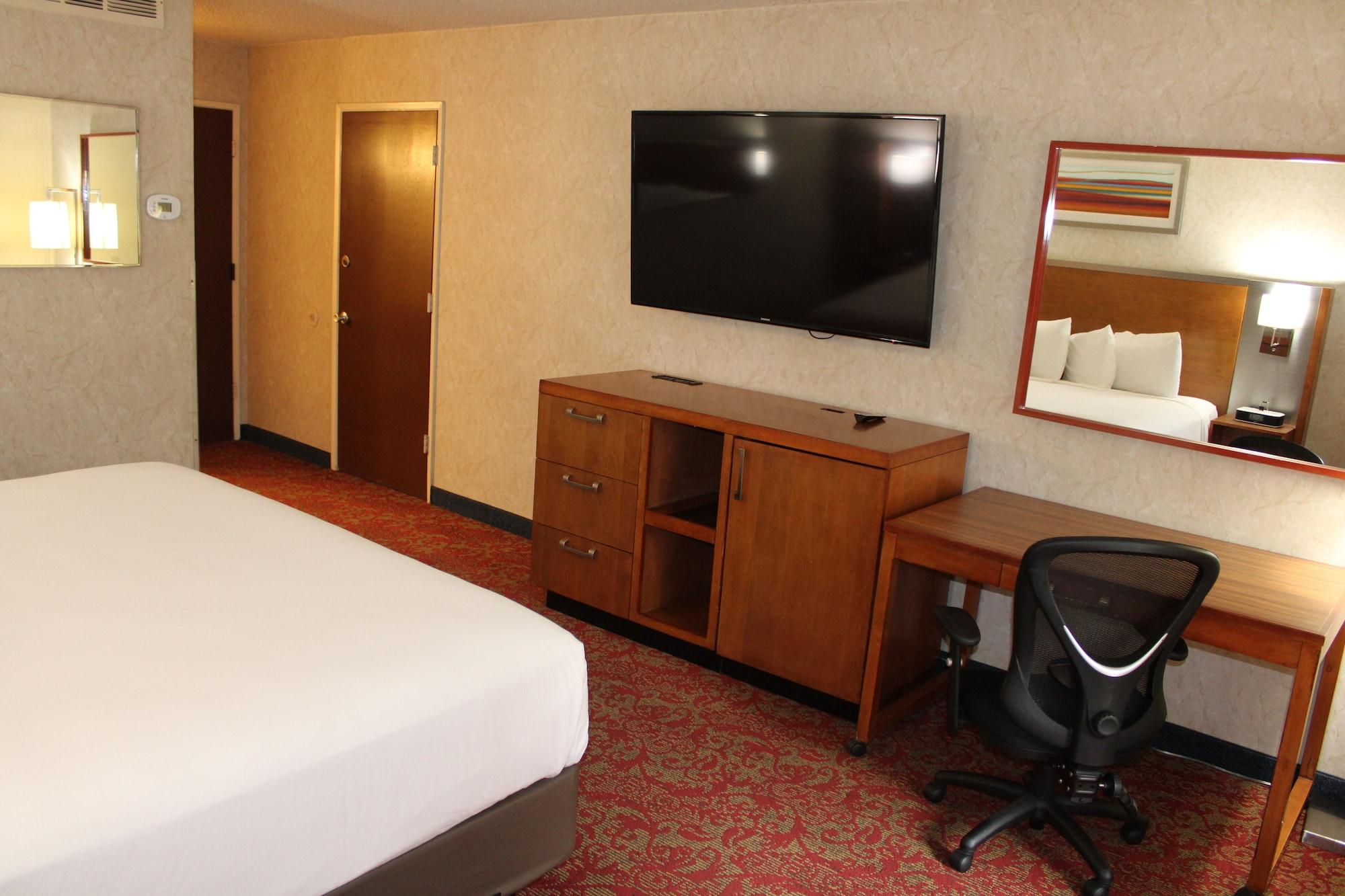 Habitación Clarion Hotel Bakersfield North