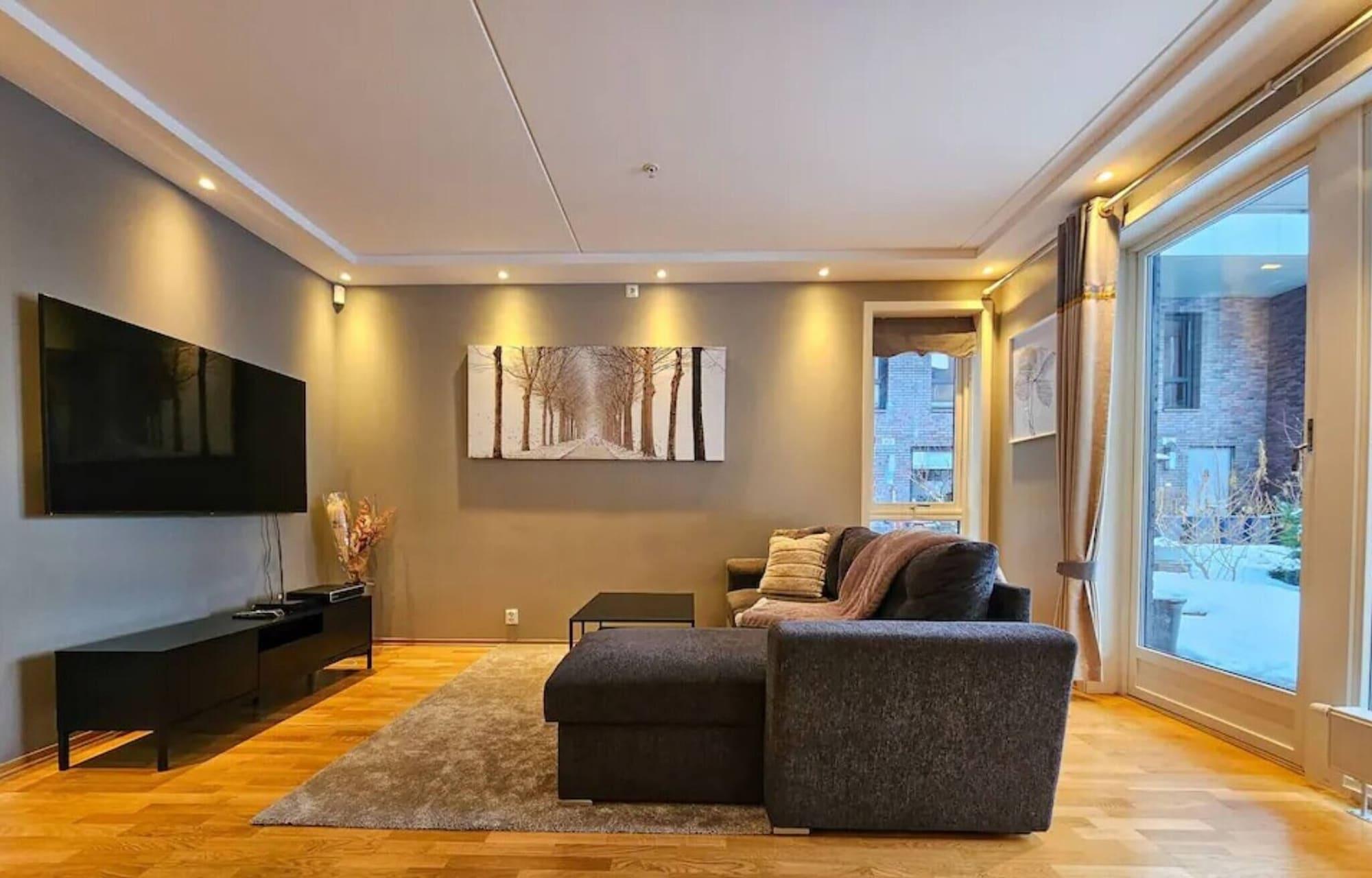 Comodidades del Alojamiento Room in Apartment - Waterfront Suite Super Kingbed With Terrace And TV