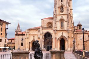 Actividad - Visita guiada por Oviedo