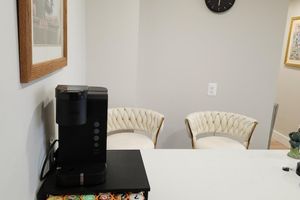 Alquiler Vacacional - Cozy King suite at the Heart of Towson.