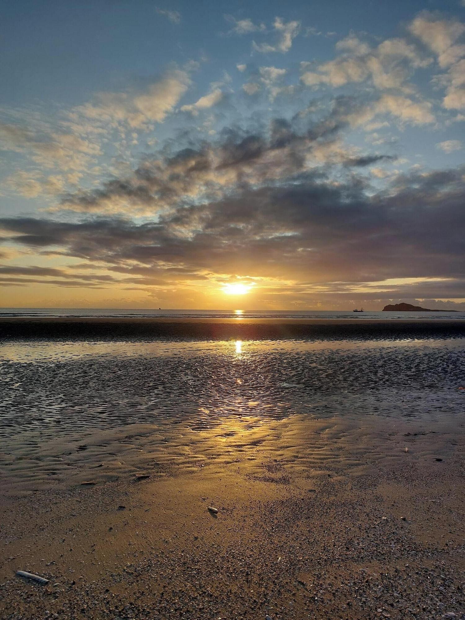 Playa Portmarnock Resort & Jameson Golf Links