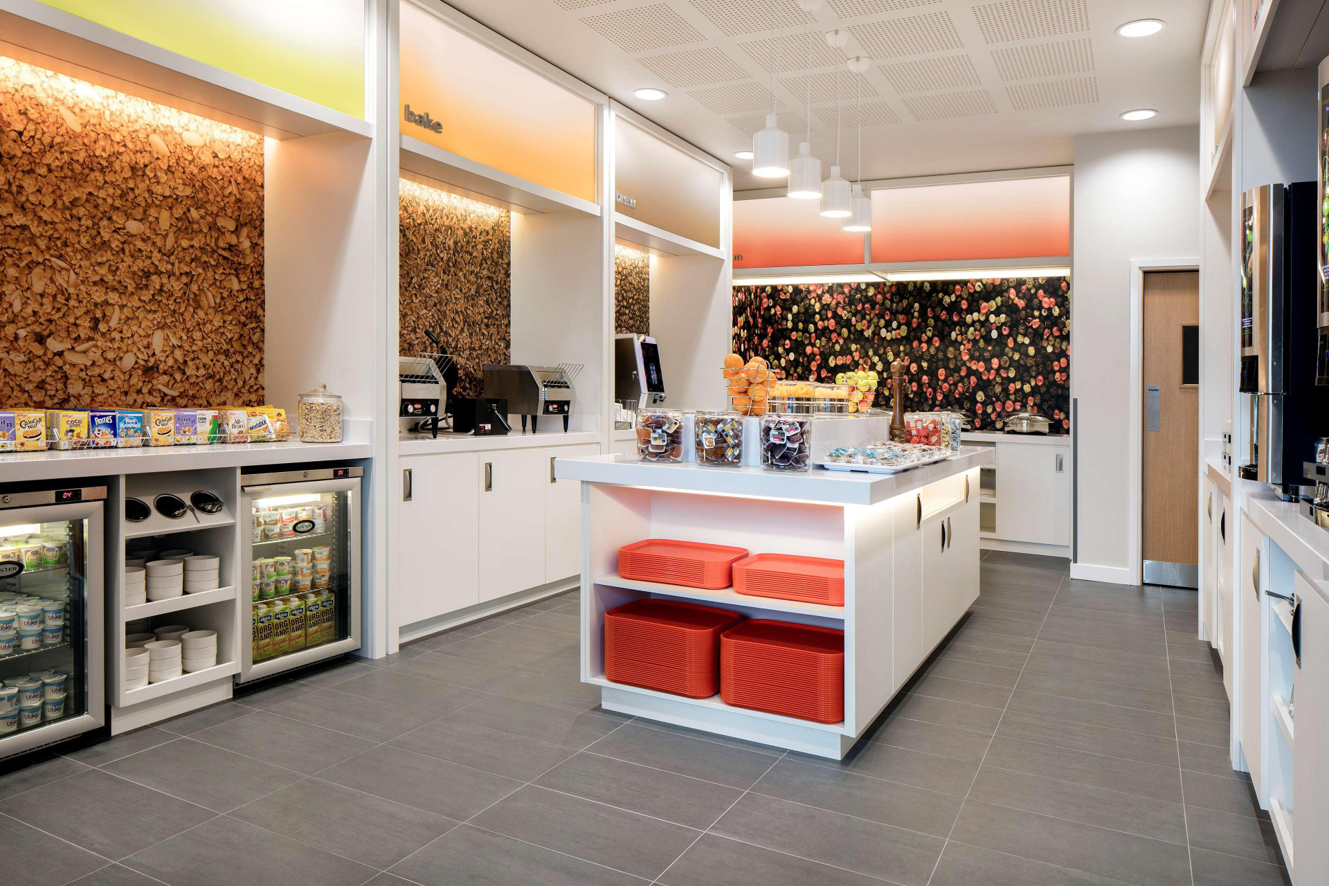 Restaurant Hampton by Hilton London Docklands