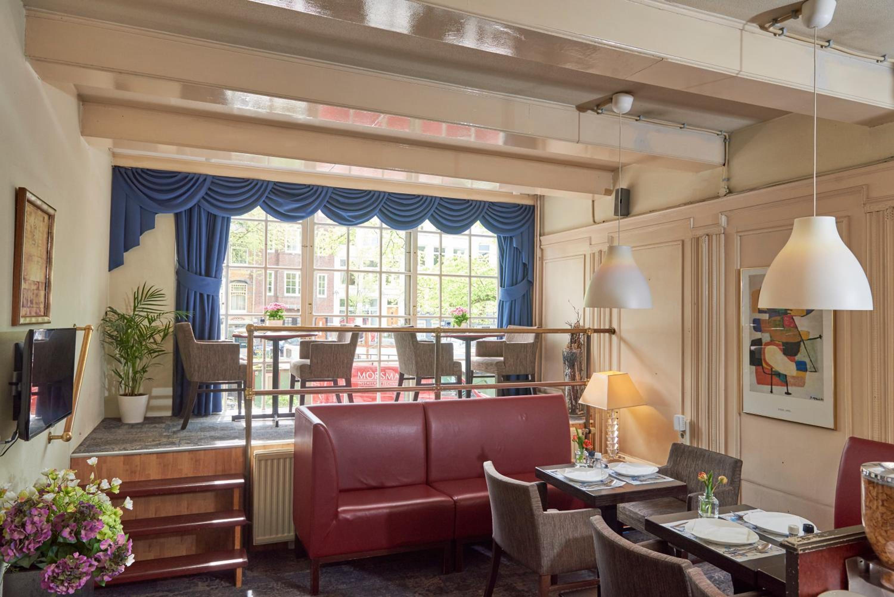 Vista Lobby ITC Hotel