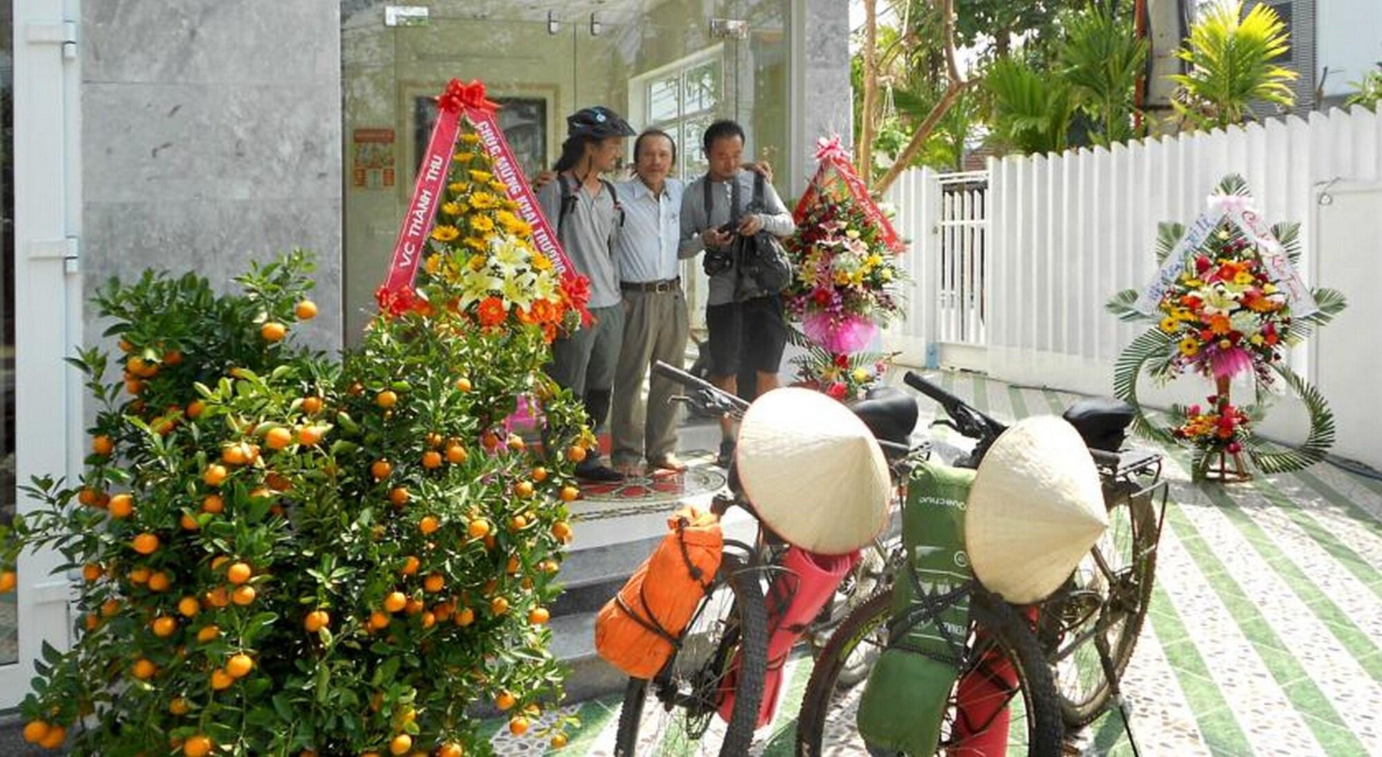 Vista Exterior Center Homestay