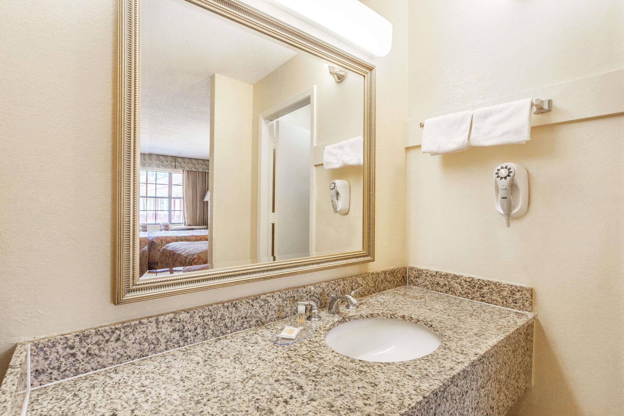 Equipamiento de Habitación Days Inn by Wyndham Yazoo City
