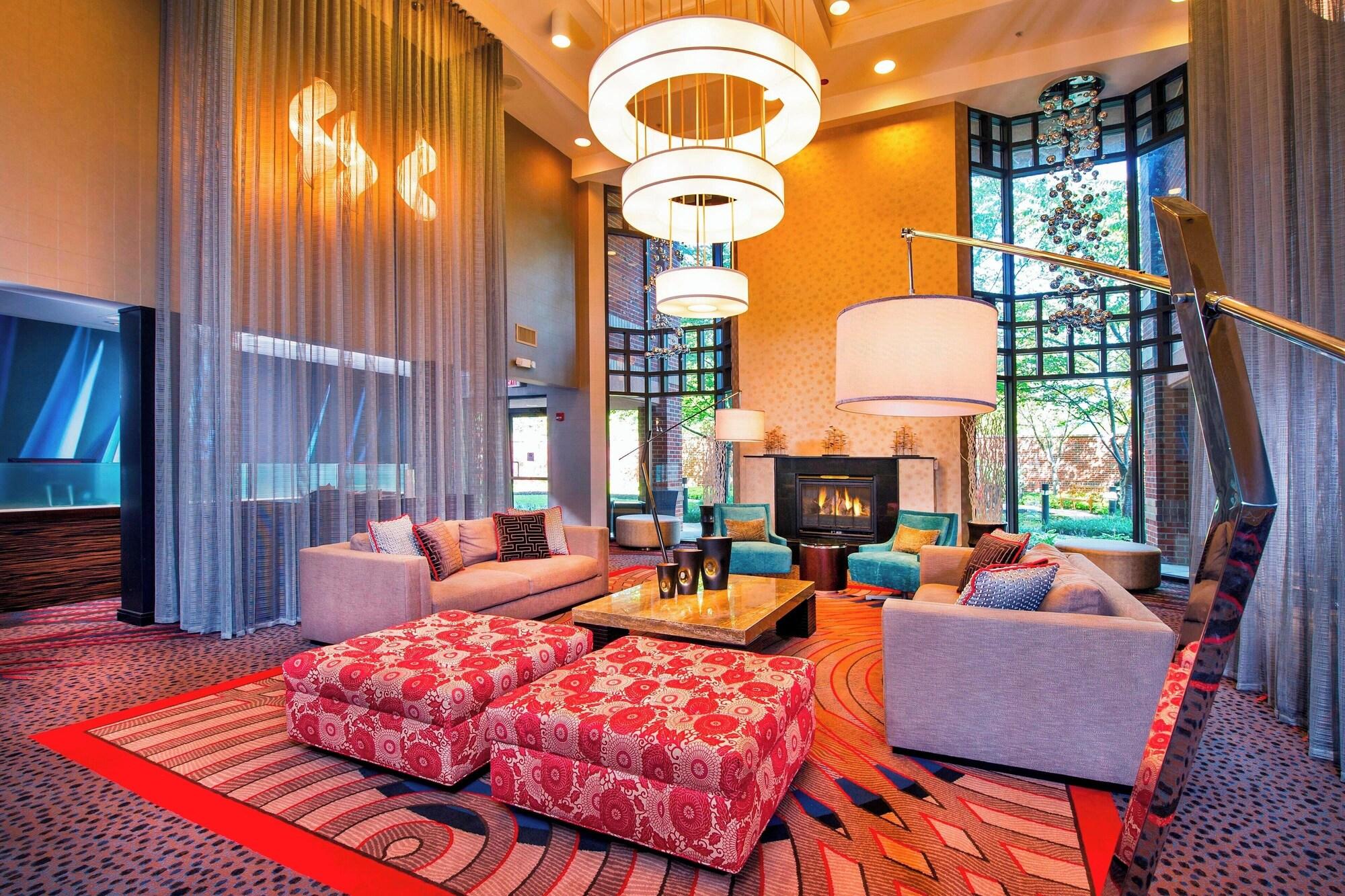 Vista Lobby Courtyard by Marriott Dulles Town Center