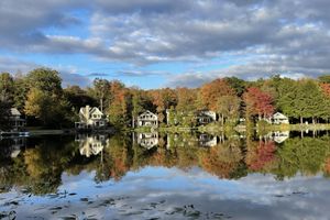 Alquiler Vacacional - Lakefront Cottage - Dog Friendly