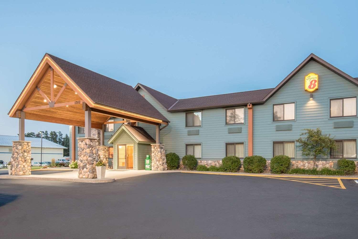 Varios Super 8 Grand Rapids Mn