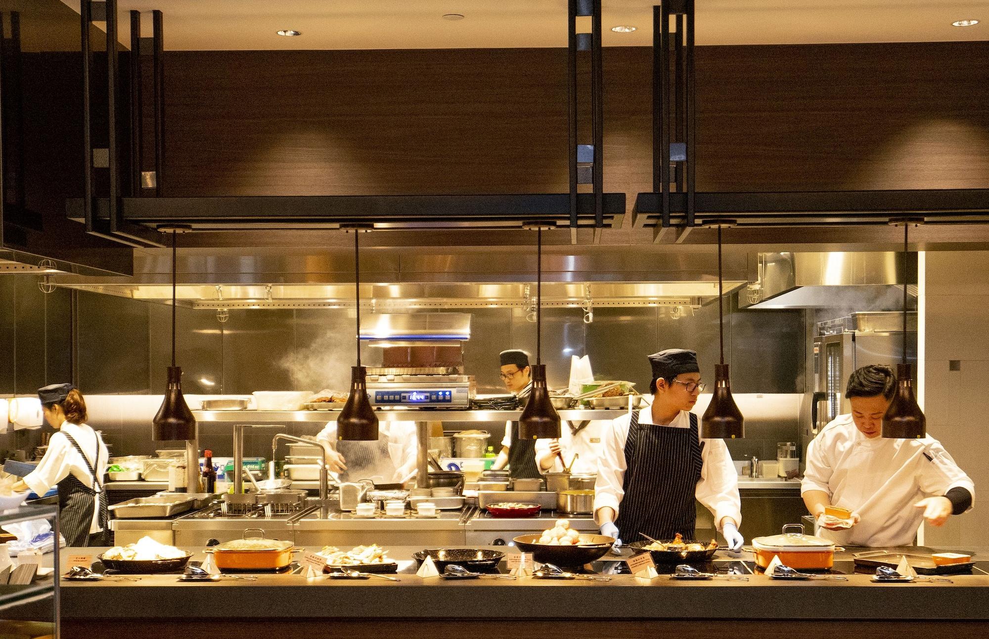 Restaurant The Salisbury - YMCA of Hong Kong