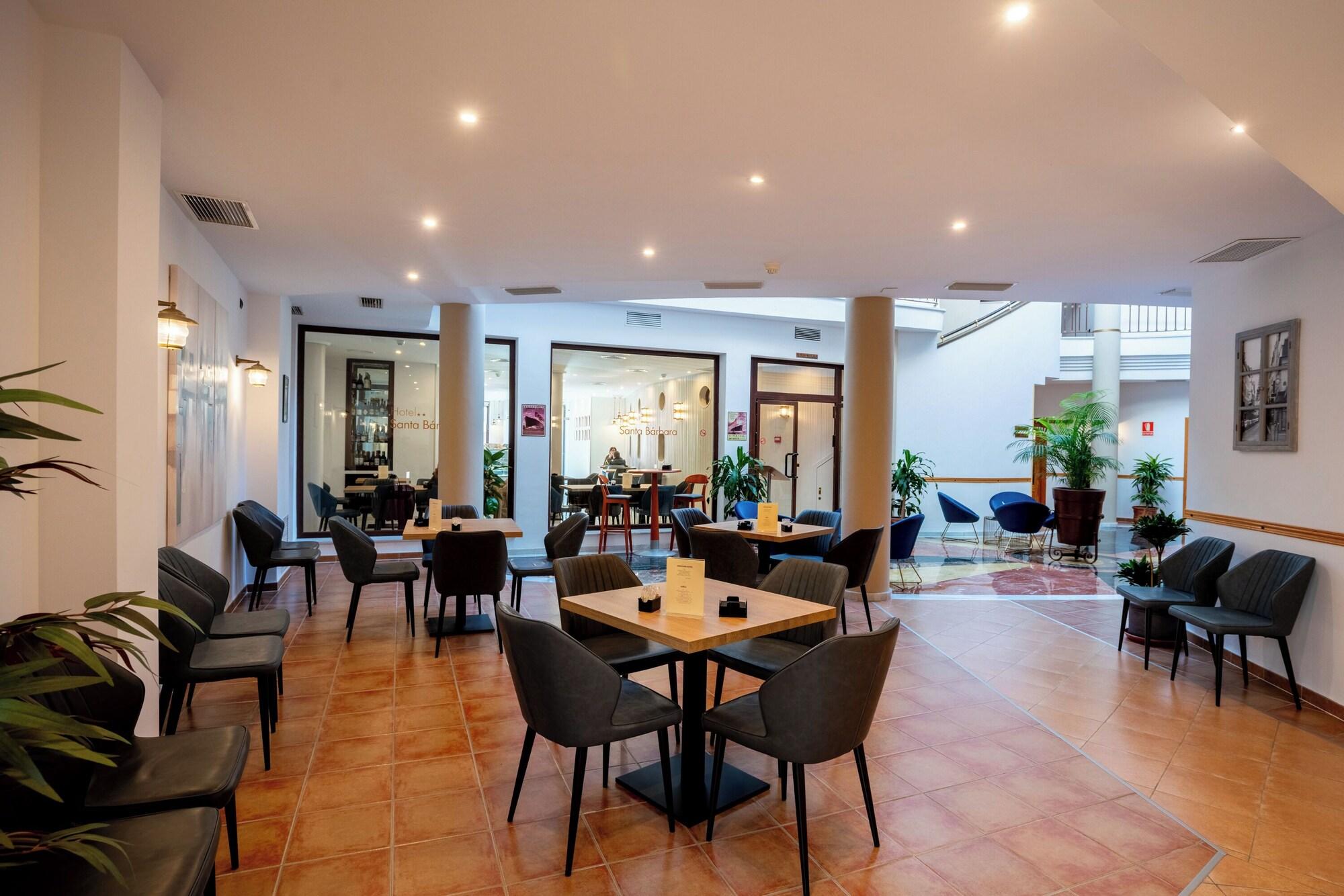 Vista Lobby Hotel Hacienda Santa Barbara