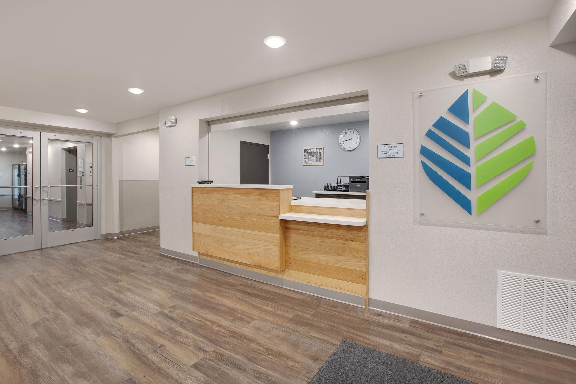 Vista Lobby WoodSpring Suites Lackland near Sea World