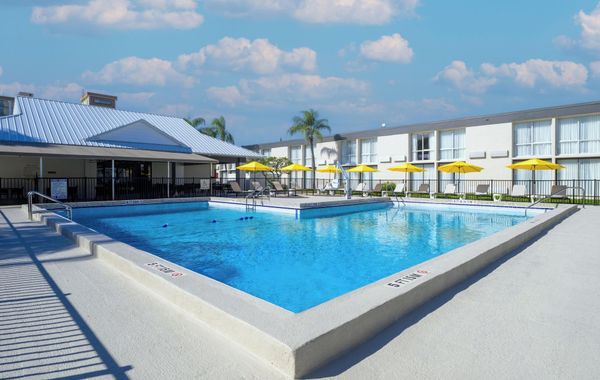 B&B Hotel Orlando International Drive Near Universal - Newly Renovated! - Hoteles en International Drive de Orlando