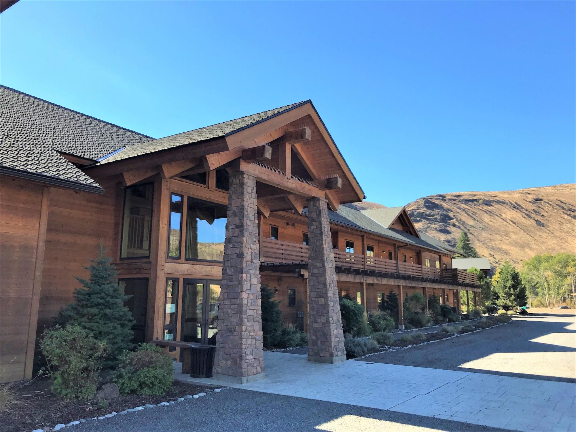 Vista Lobby The Lodge at Canyon River Ranch