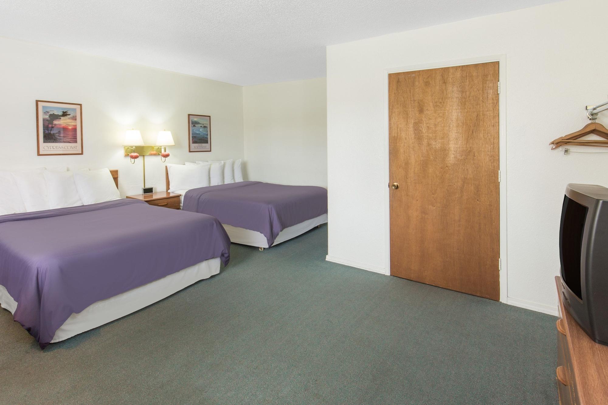 Habitación Redwood Inn