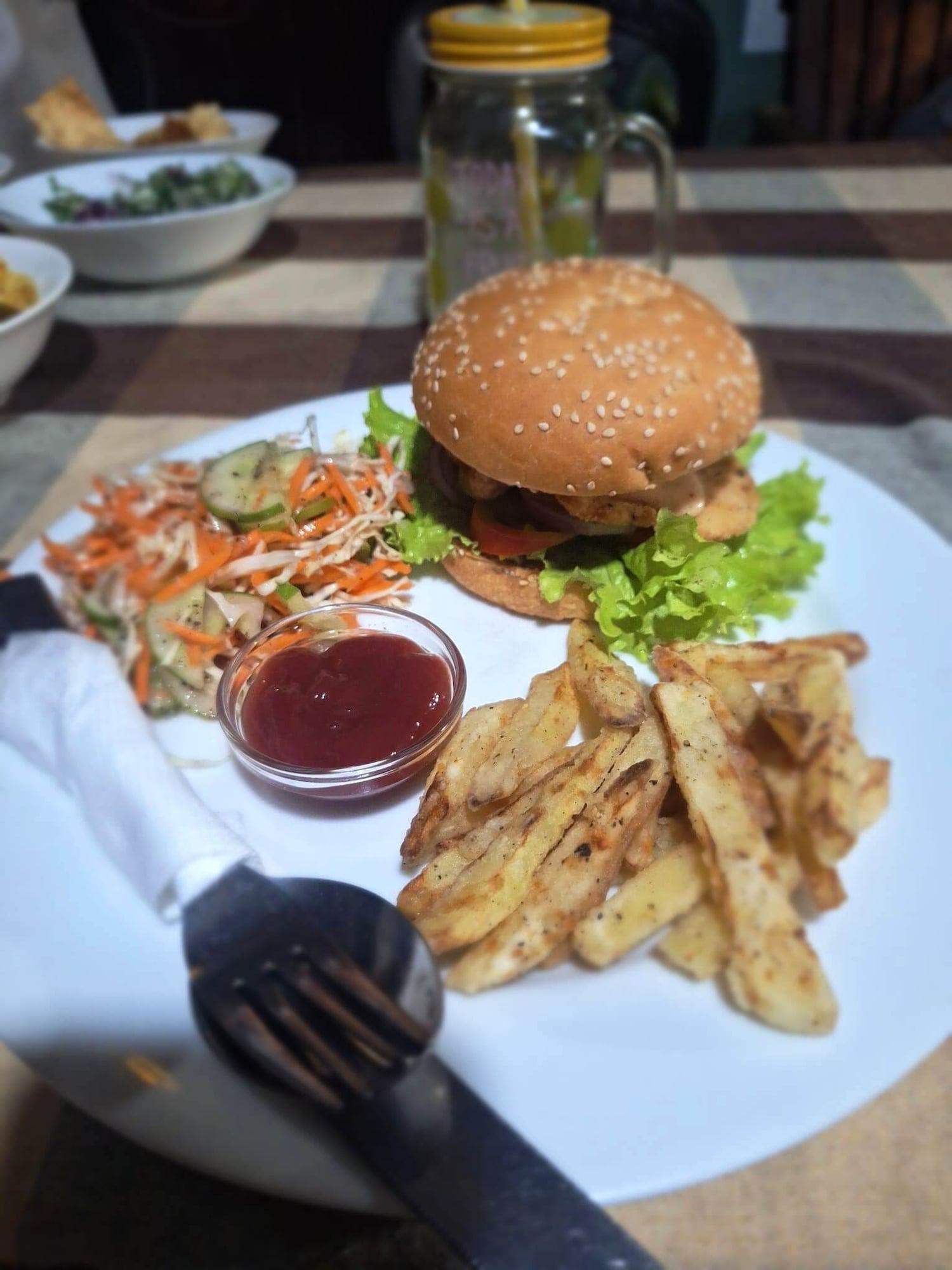 Restaurant Near the canal homesty