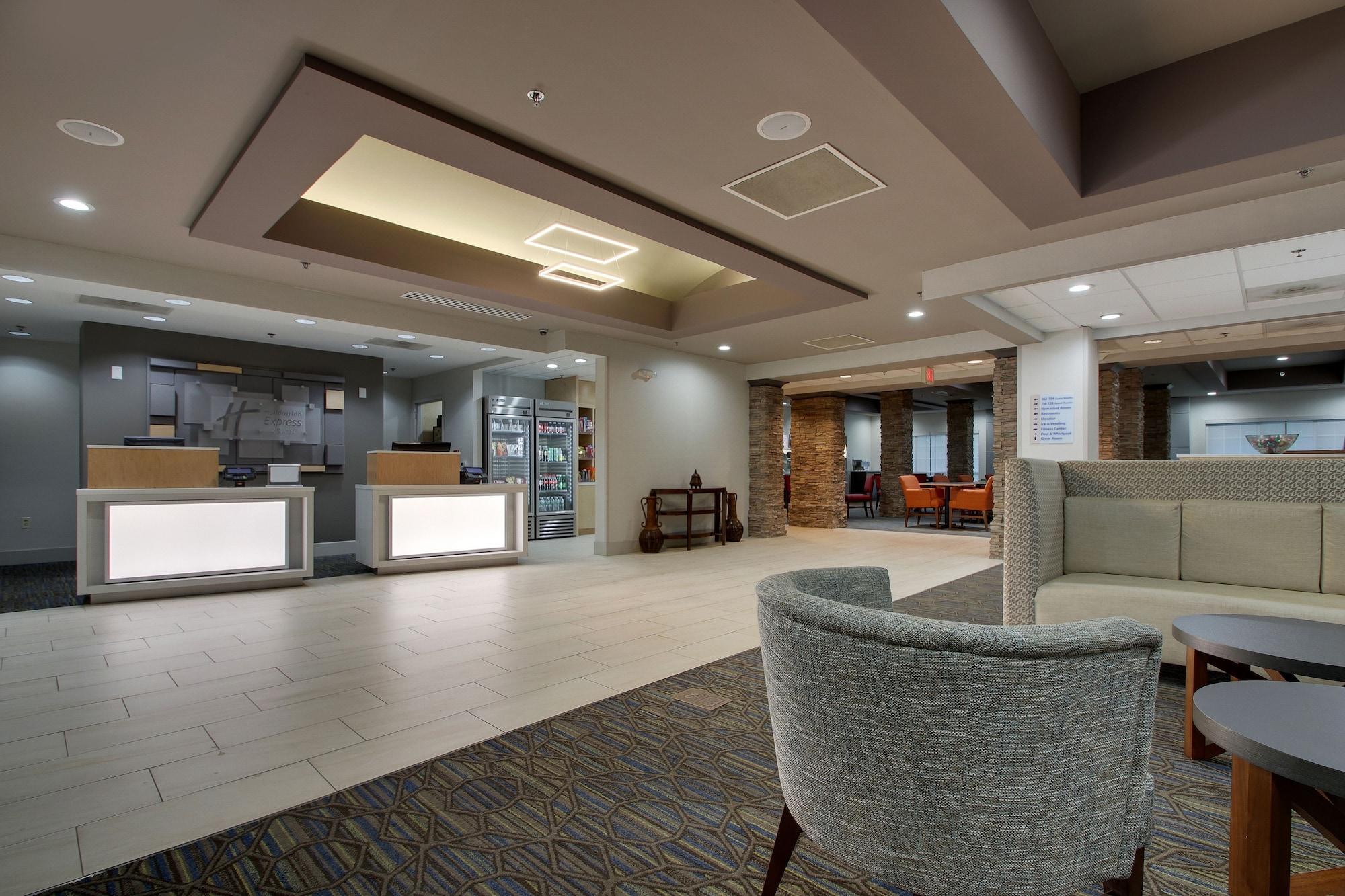 Vista Exterior Holiday Inn Express Hotel & Suites Middleboro Raynham by IHG