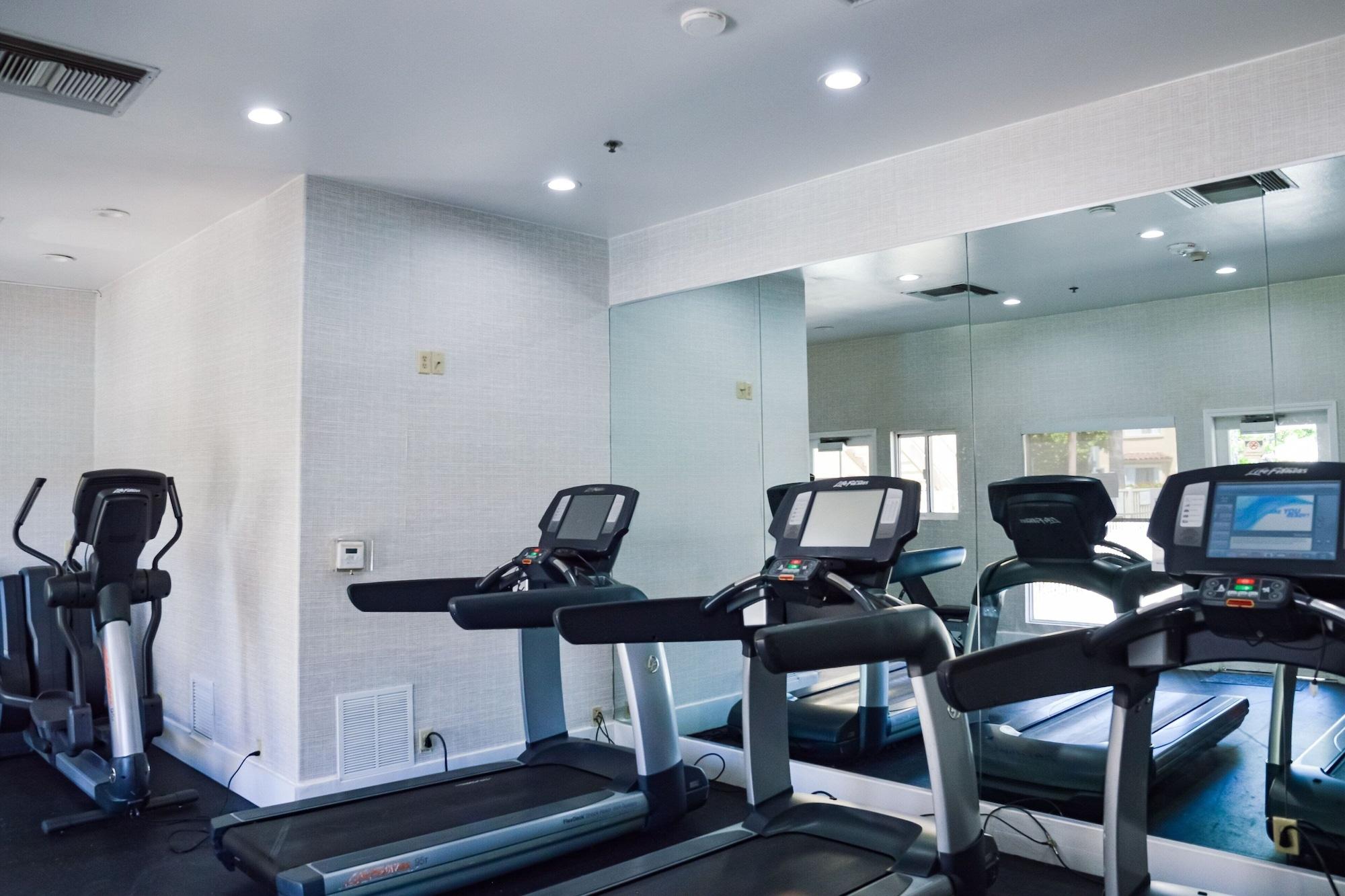 Gimnasio Residence Inn by Marriott La Mirada