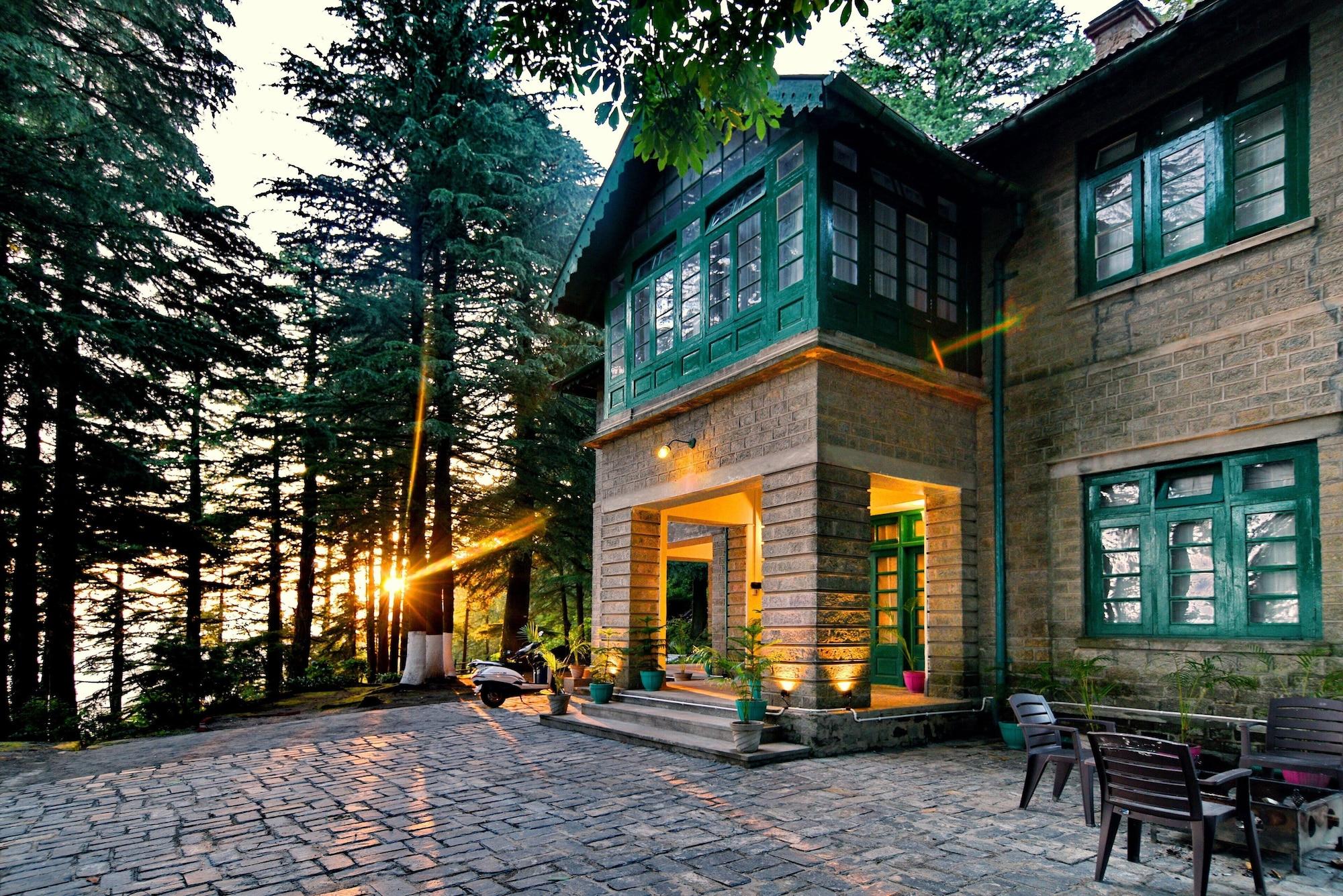 Varios Brij Villa, Dalhousie - A Colonial Luxury Retreat