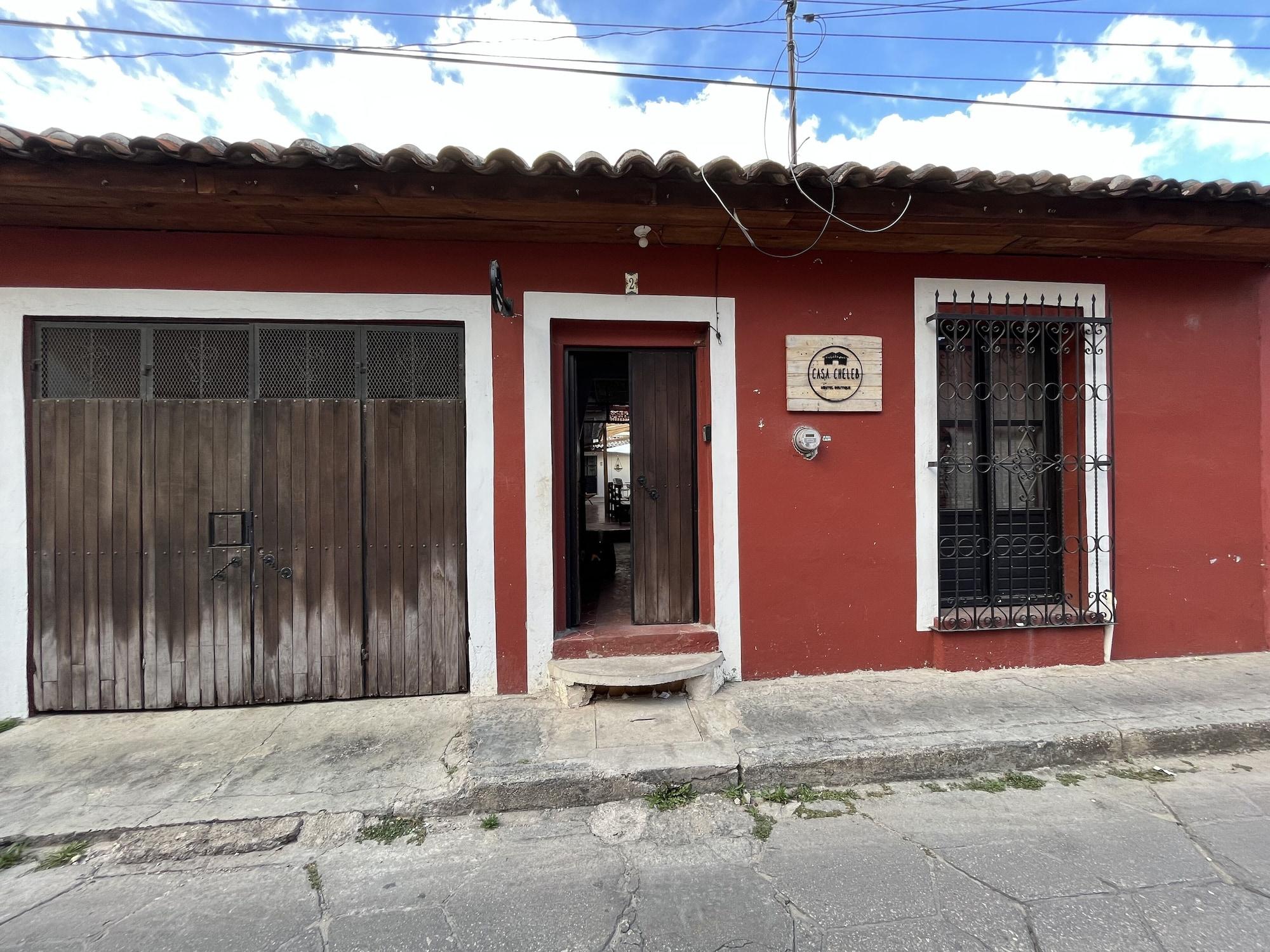Vista Exterior Casa Cheleb