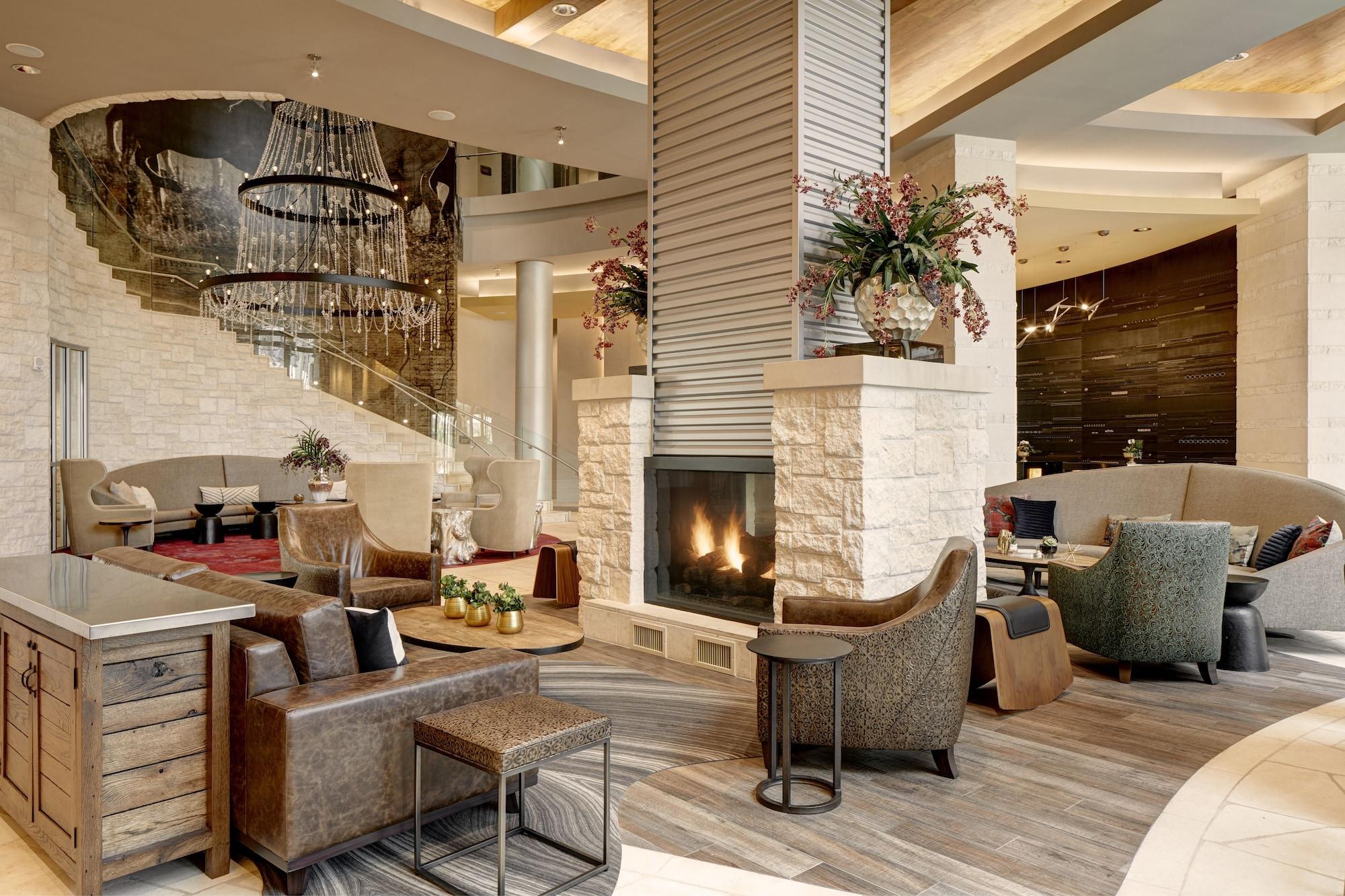 Vista Lobby Archer Hotel Austin at the Domain