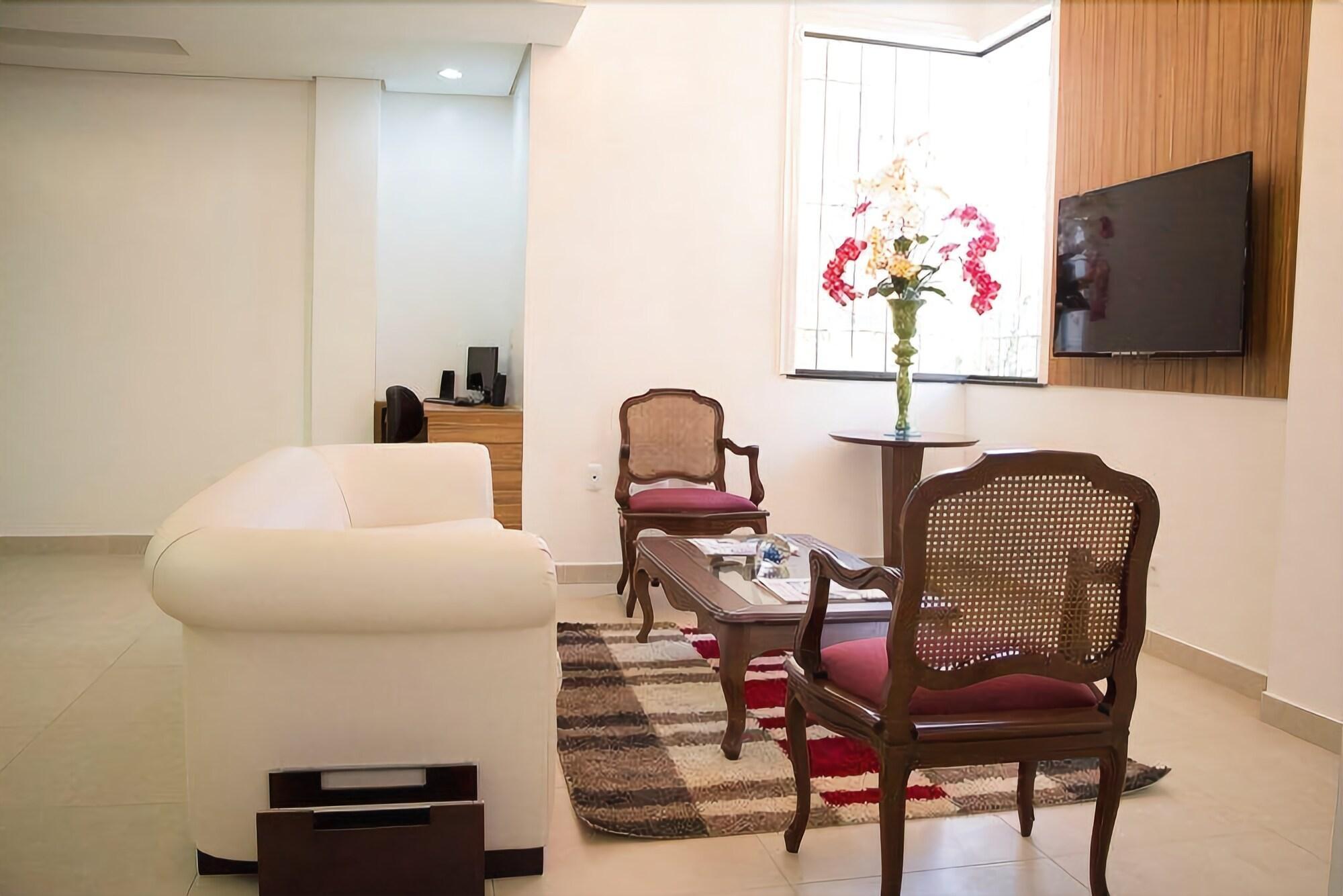 Vista Lobby Lis Hotel