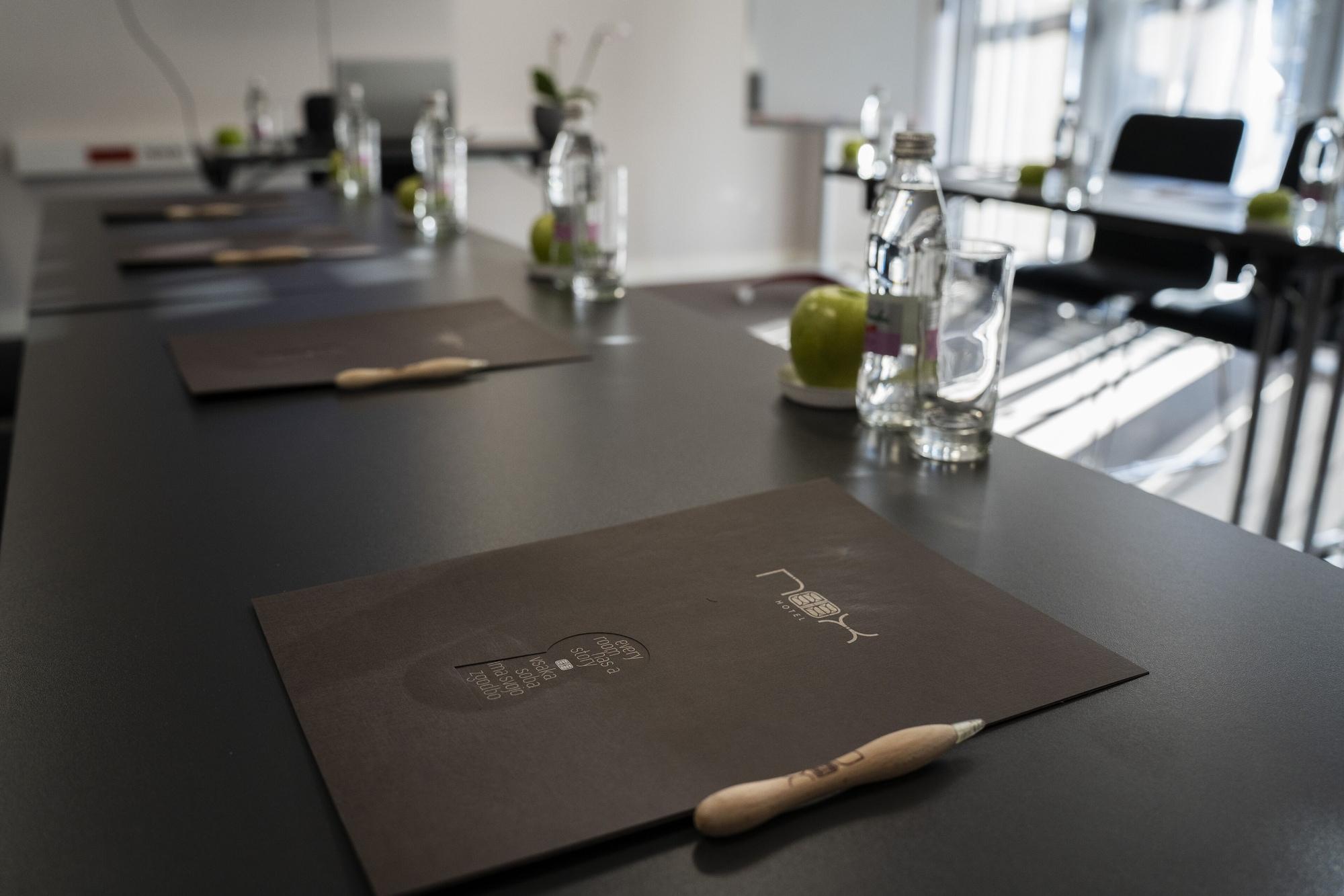 Sala de Reuniones Hotel Nox