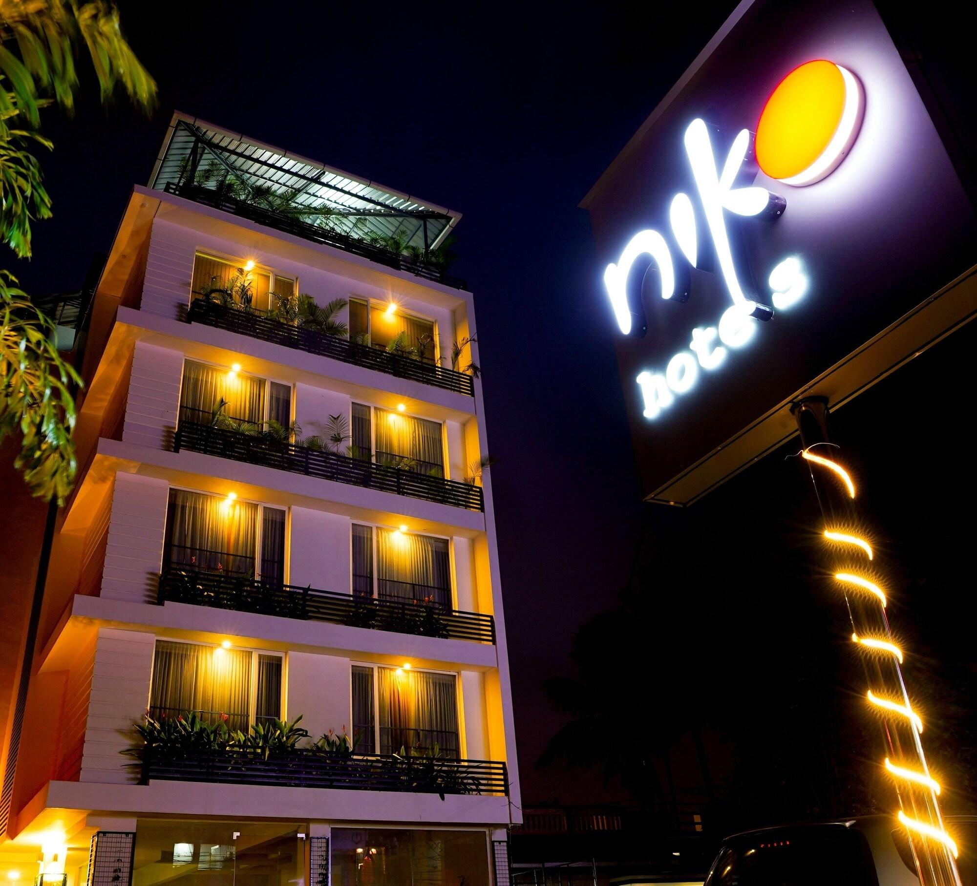 Vista Exterior Niko Hotels