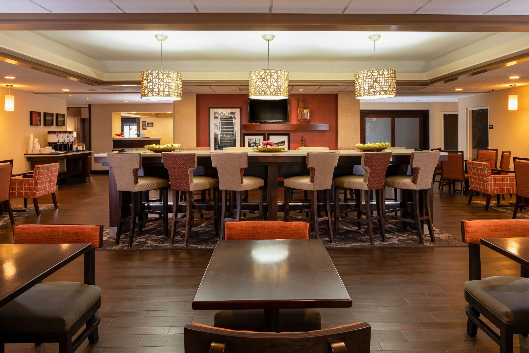 Restaurant Hampton Inn Charleston-Southridge