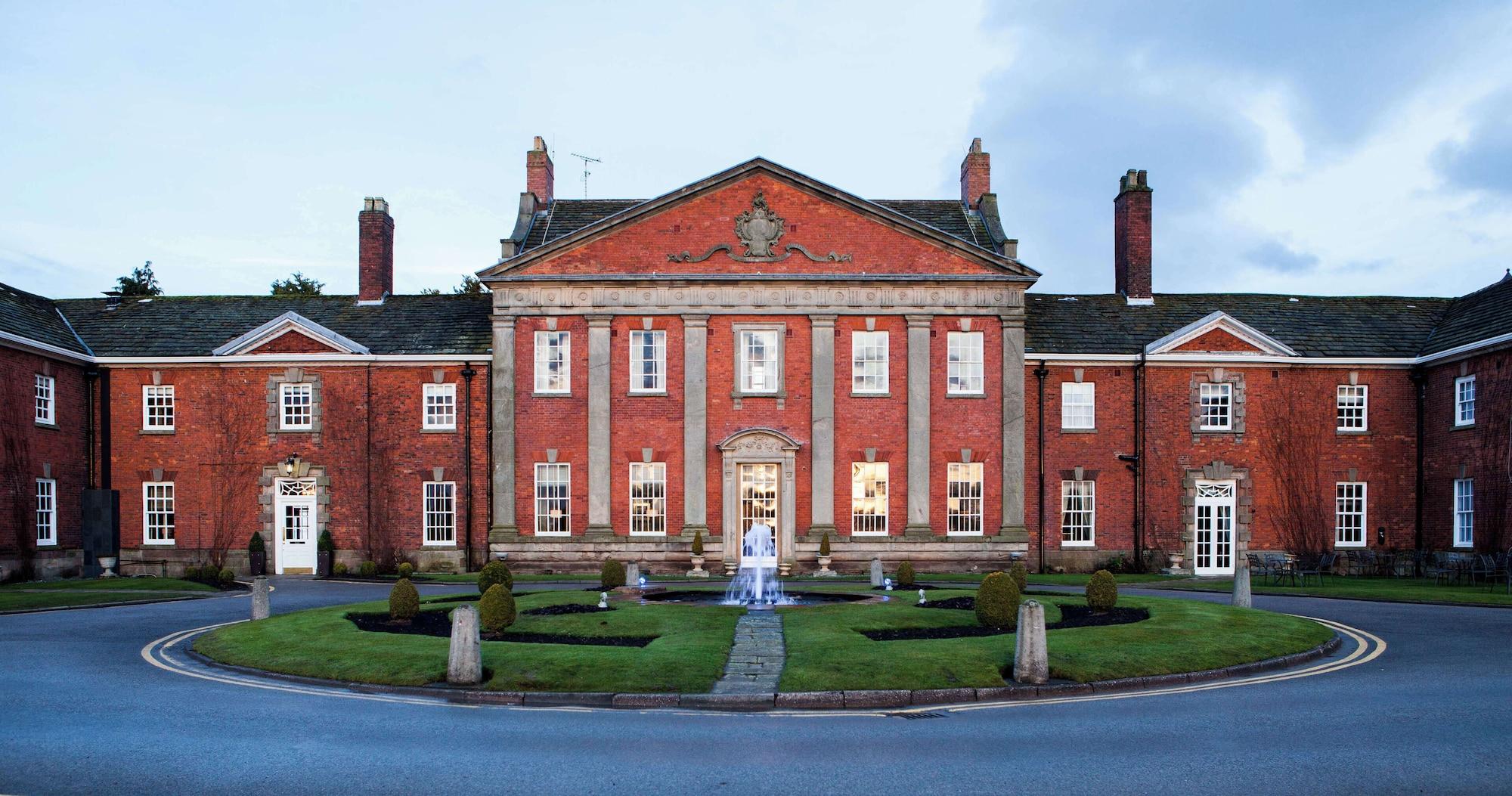 Vista Exterior Champneys Mottram Hall