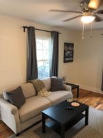 Alquiler Vacacional - Renovated Space Close to Downtown - A