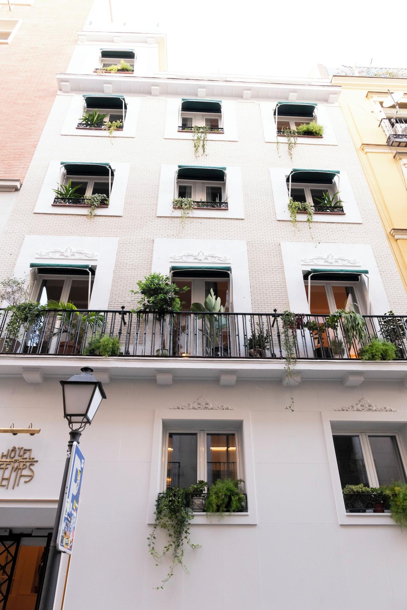 Vista Exterior Hotel du Temps Madrid