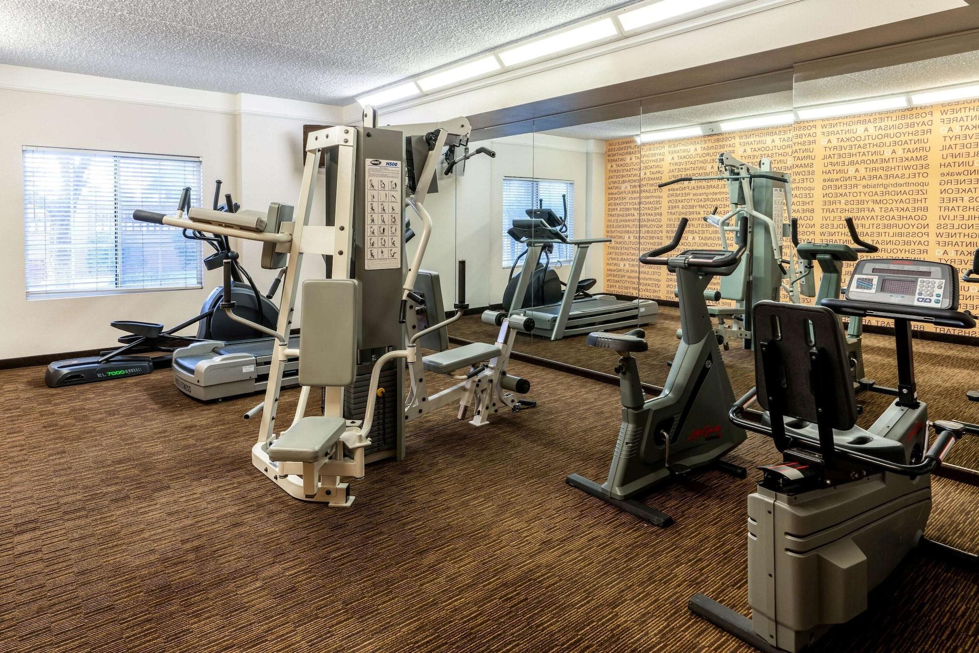 Gimnasio La Quinta Inn & Suites by Wyndham Phoenix West Peoria