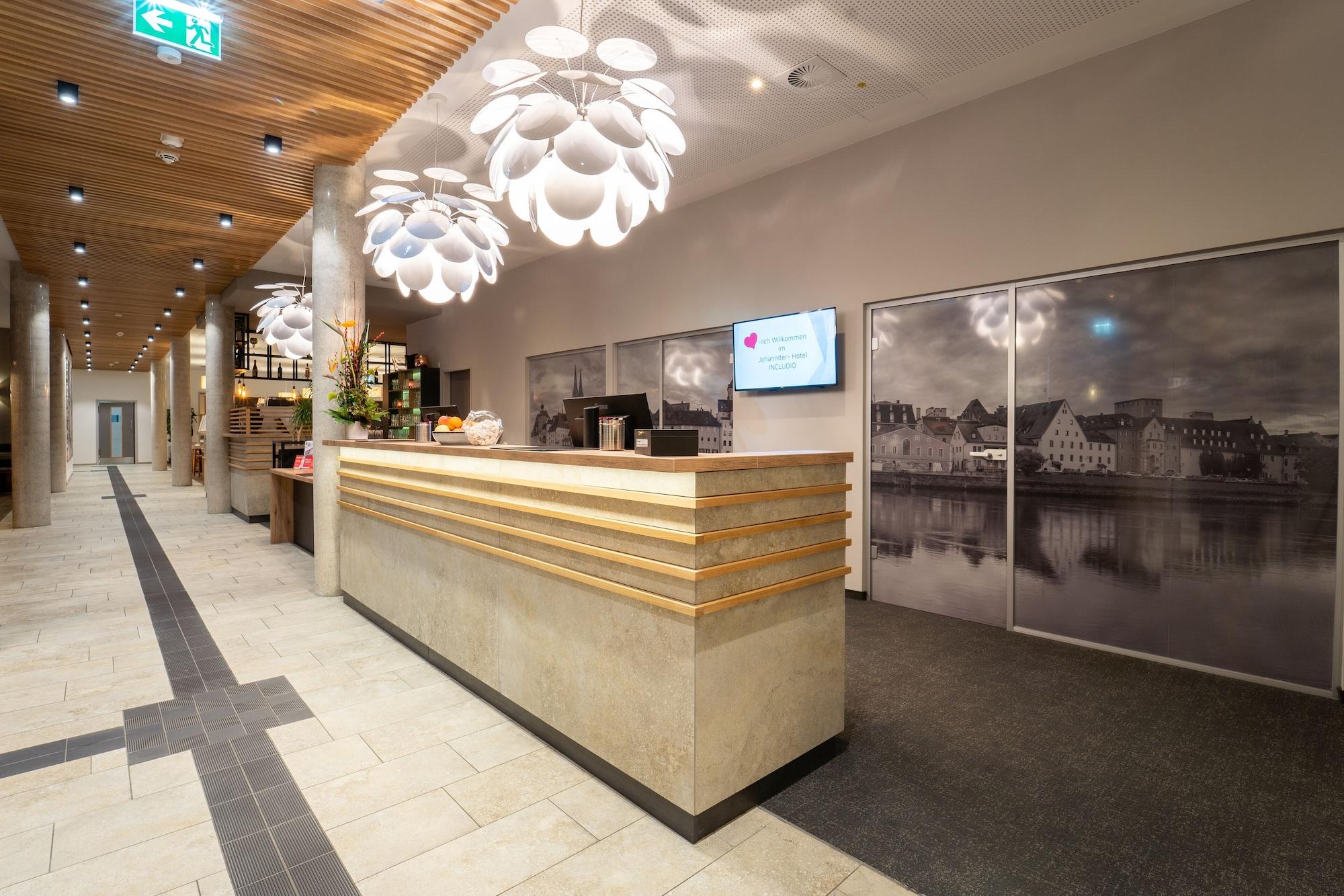 Vista Lobby Hotel INCLUDiO