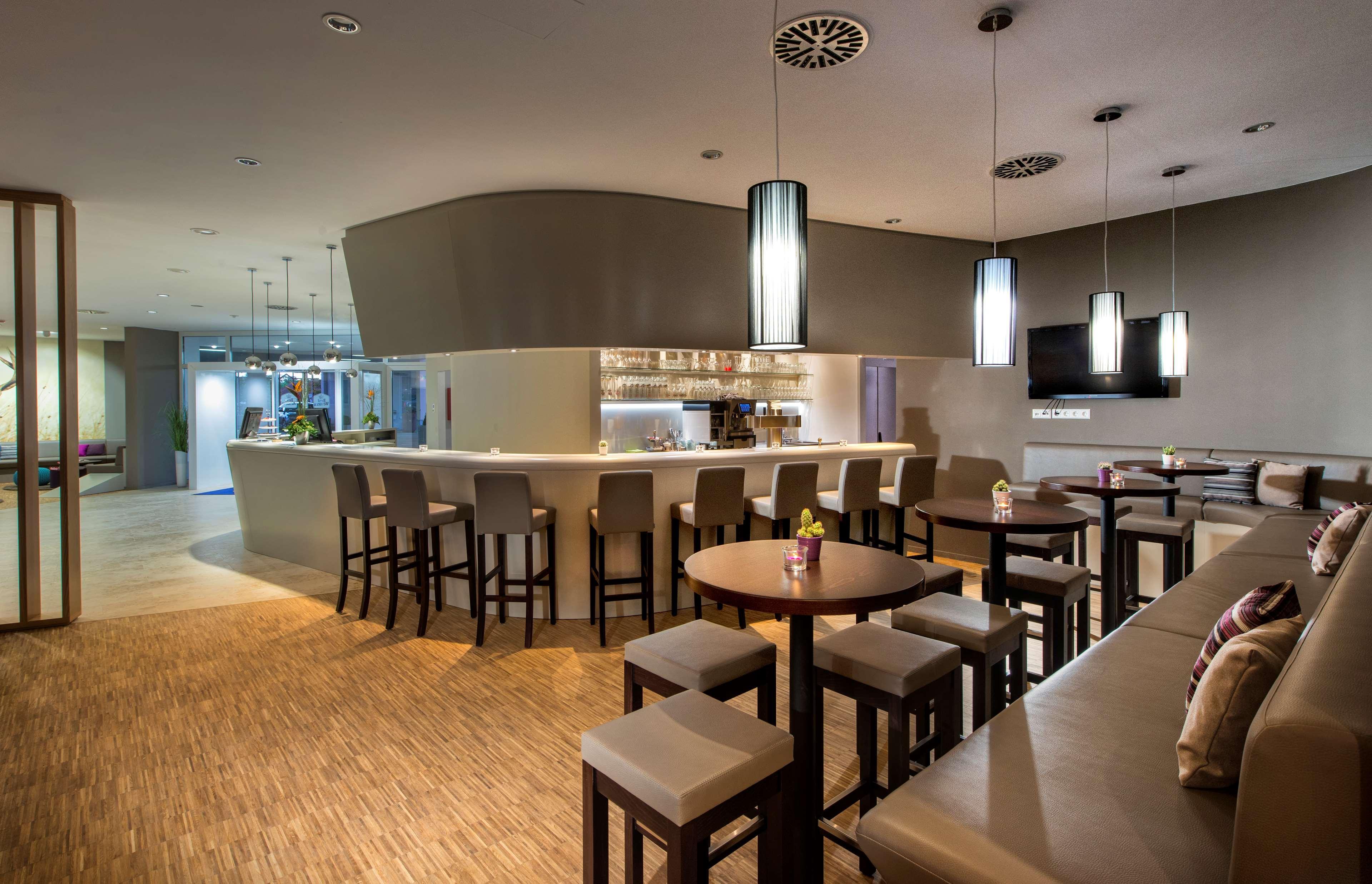 Bar/Salón B&B HOTEL Rastatt