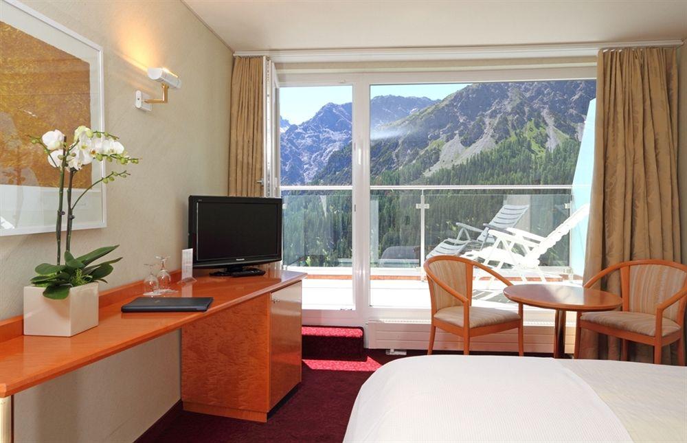 The Excelsior Arosa by null