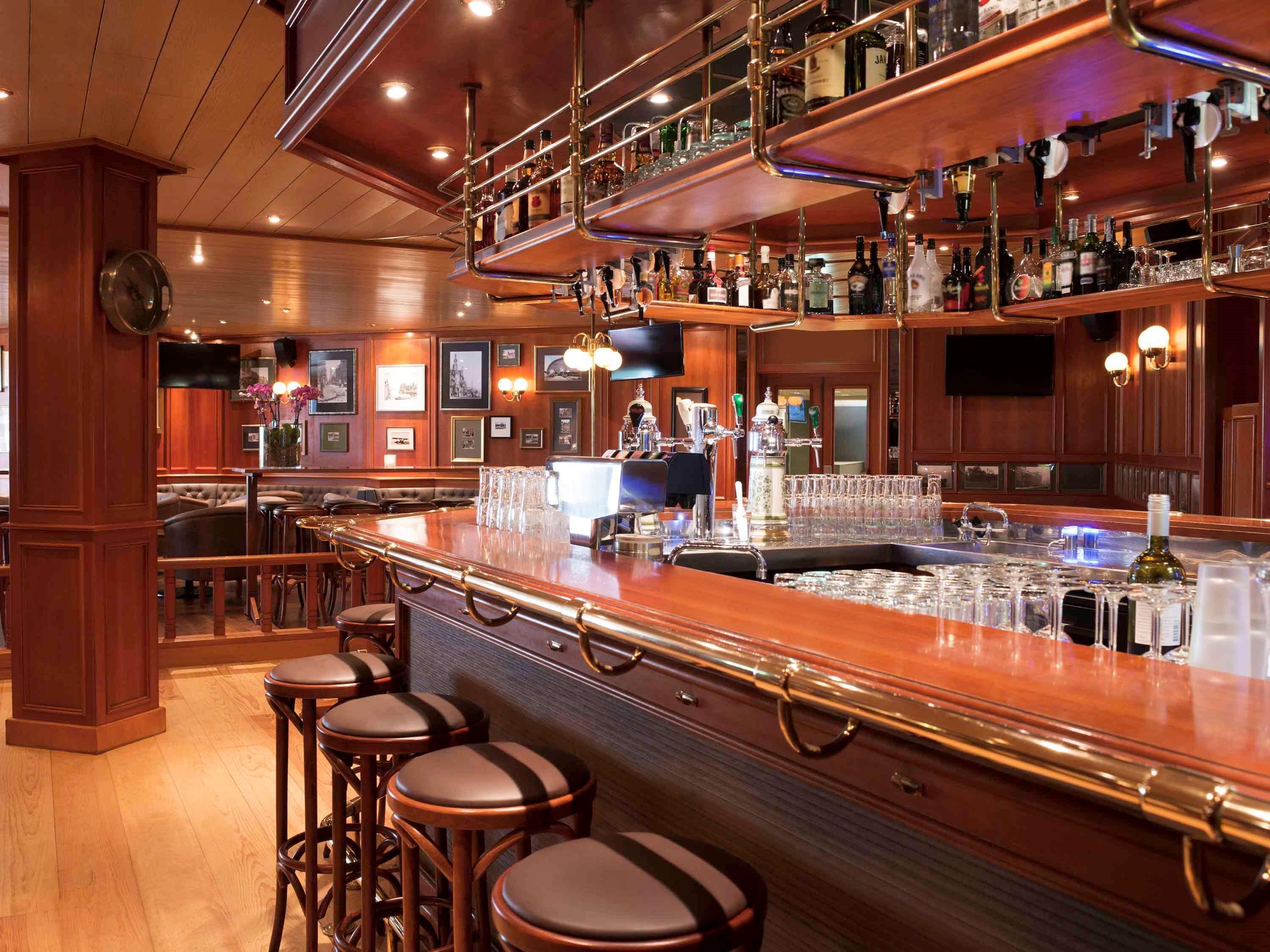 Bar/Salón Hotel ibis Schiphol Amsterdam Airport