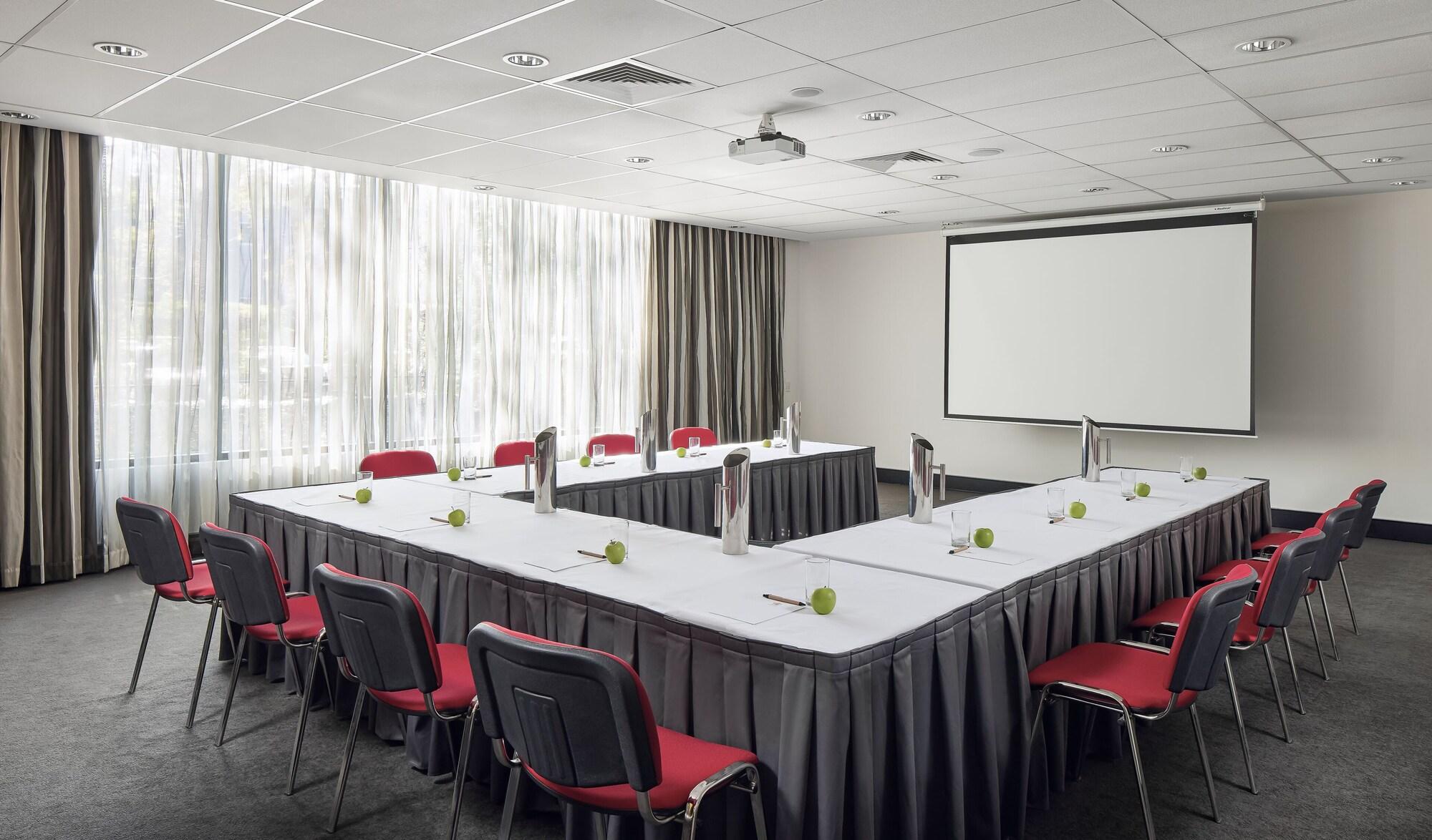 Sala de Reuniones Punthill Norwest